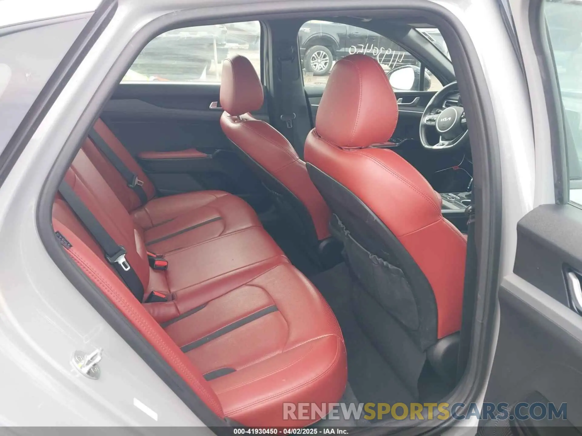 8 fotografías del automóvil dañado 5XXG64J23NG120093 KIA K5 2022
