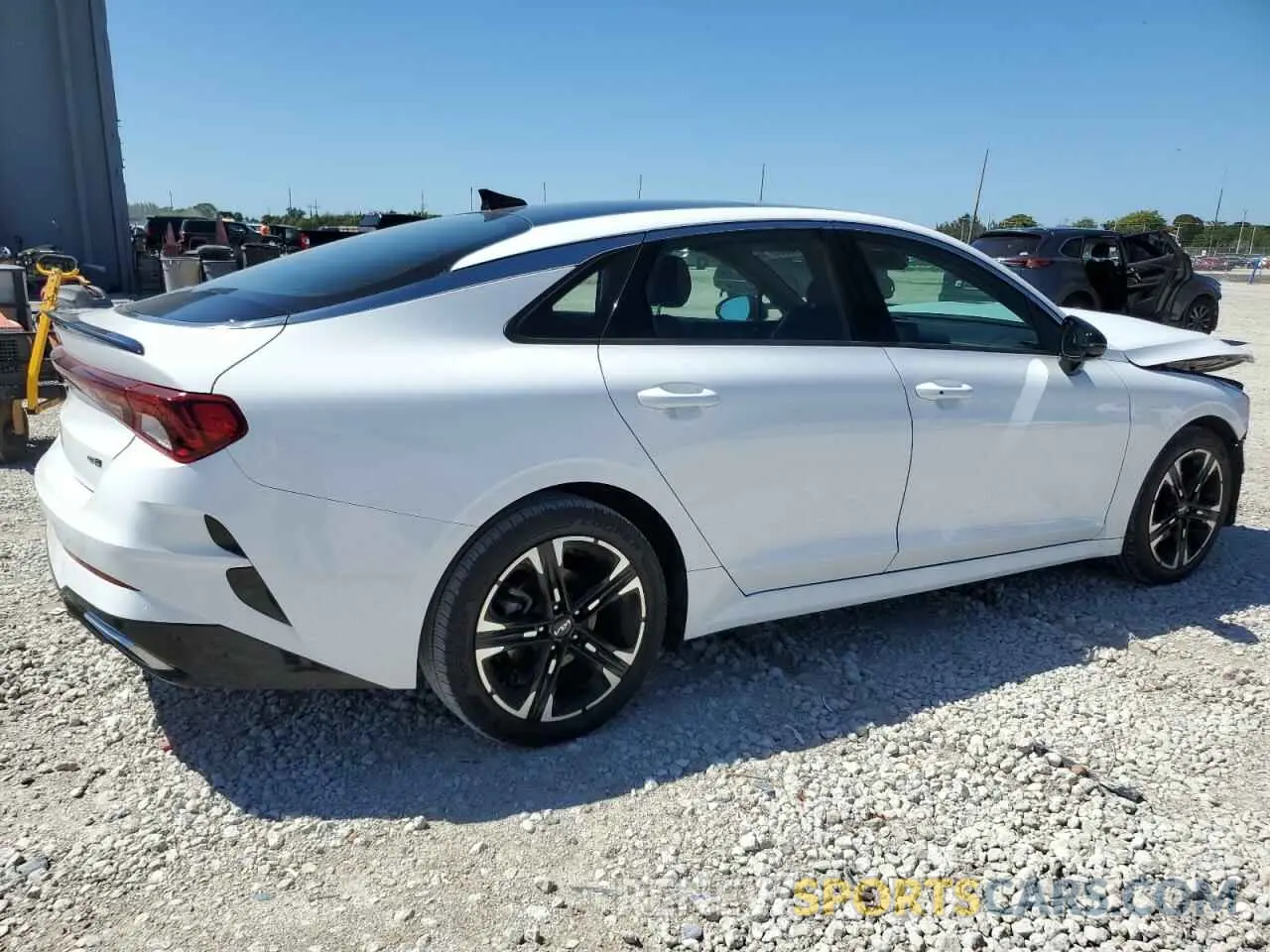 3 fotografías del automóvil dañado 5XXG64J23NG122751 KIA K5 2022