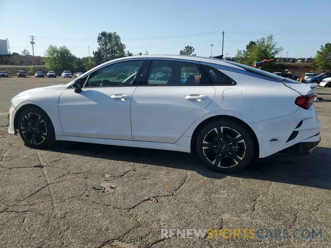 2 fotografías del automóvil dañado 5XXG64J23NG150047 KIA K5 2022