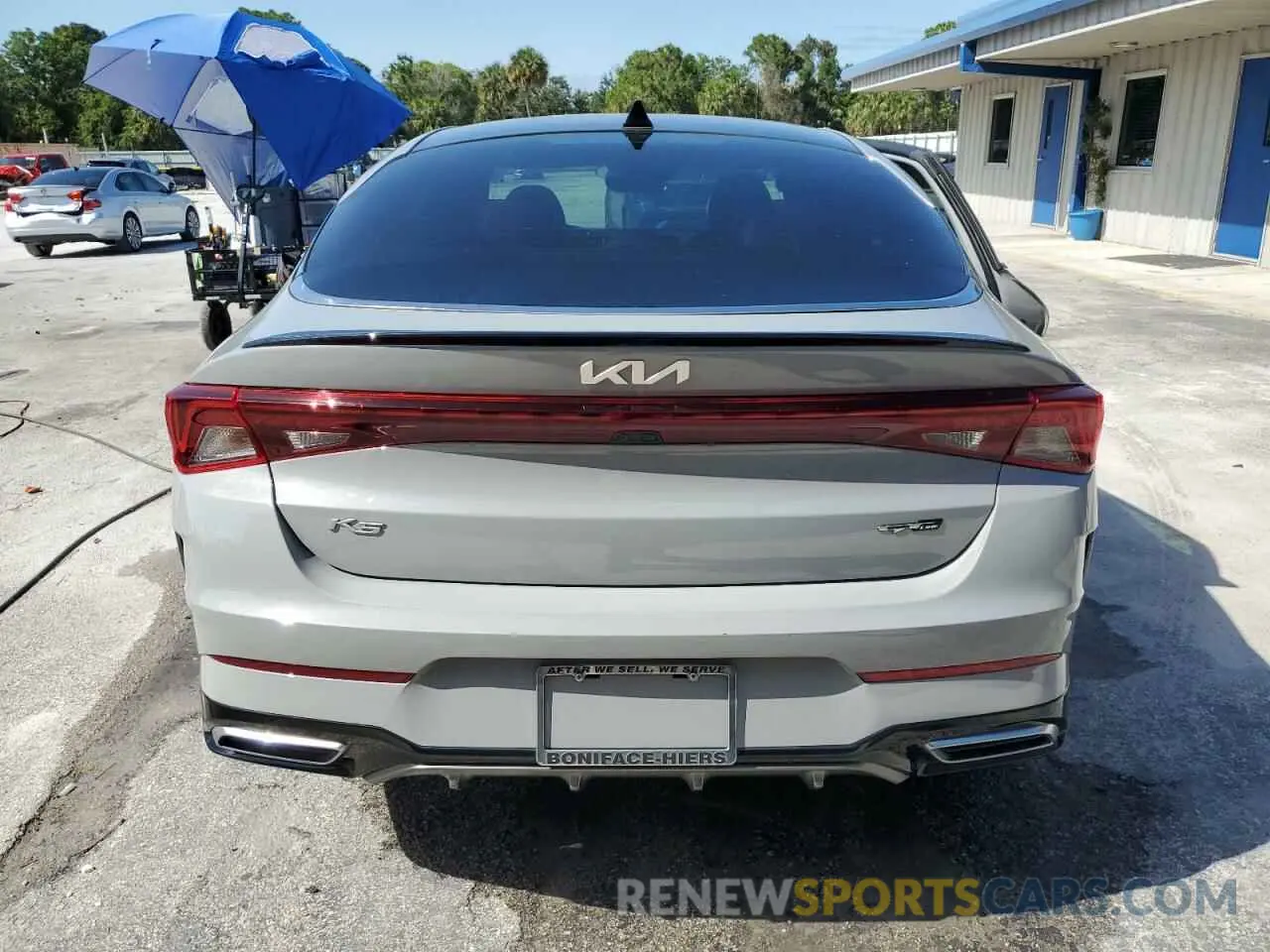 6 fotografías del automóvil dañado 5XXG64J24NG154835 KIA K5 2022