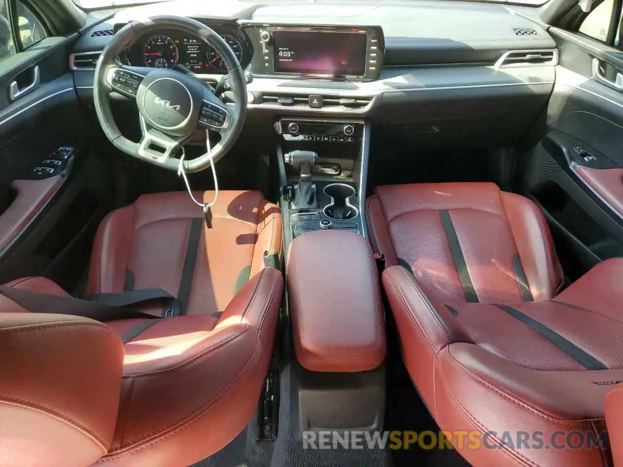 8 fotografías del automóvil dañado 5XXG64J24NG154835 KIA K5 2022