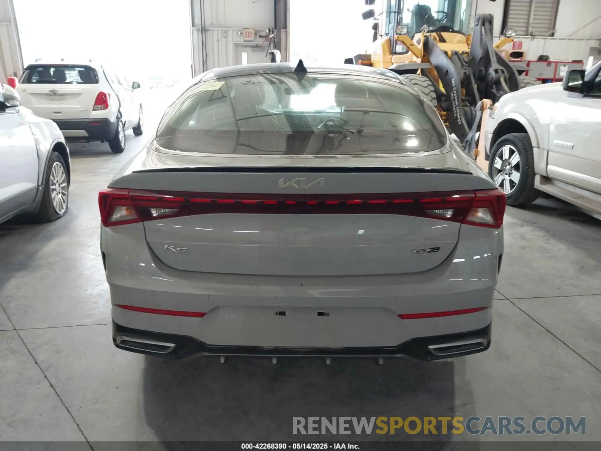 16 fotografías del automóvil dañado 5XXG64J25NG110049 KIA K5 2022