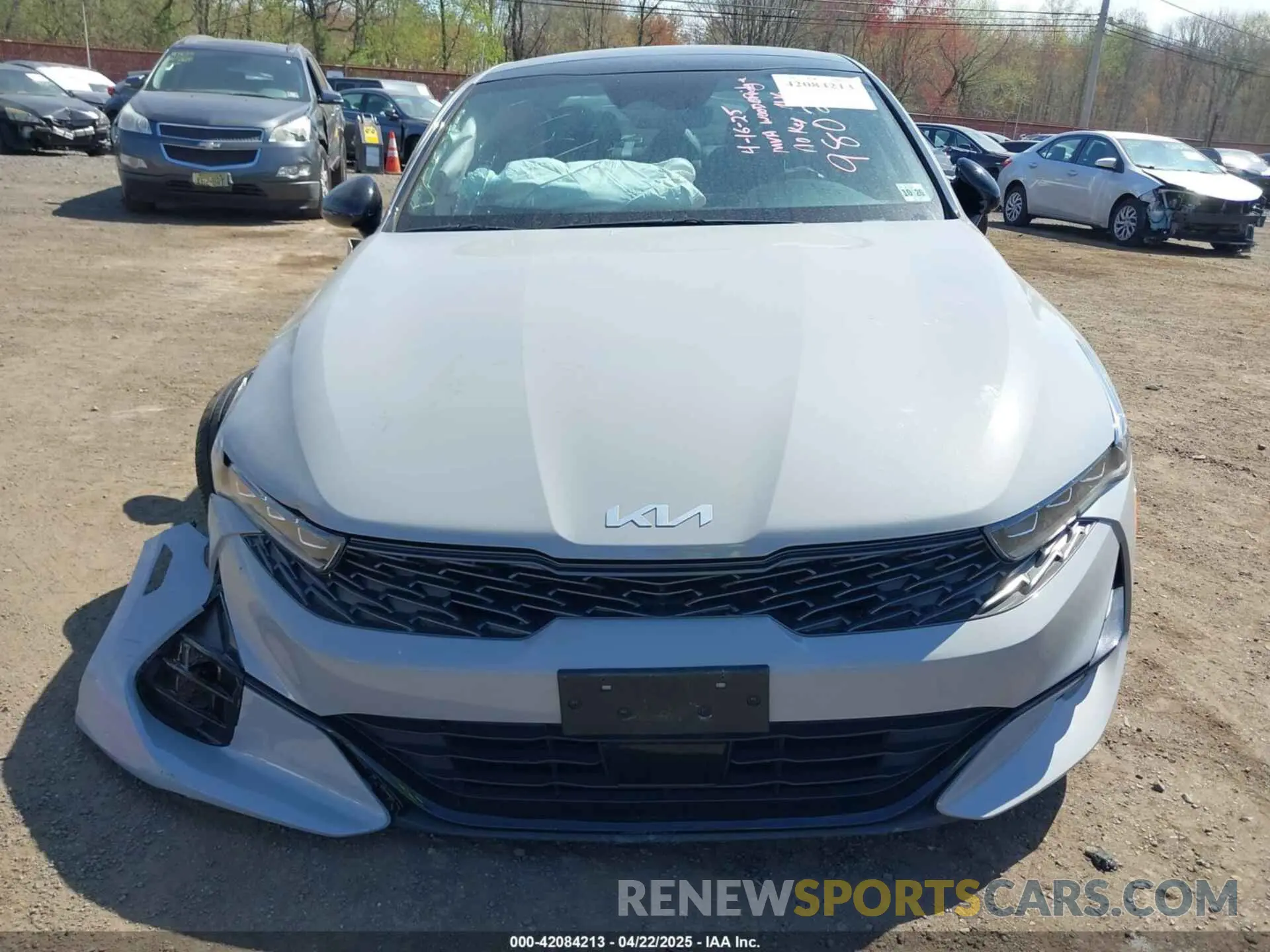 12 fotografías del automóvil dañado 5XXG64J26NG109802 KIA K5 2022