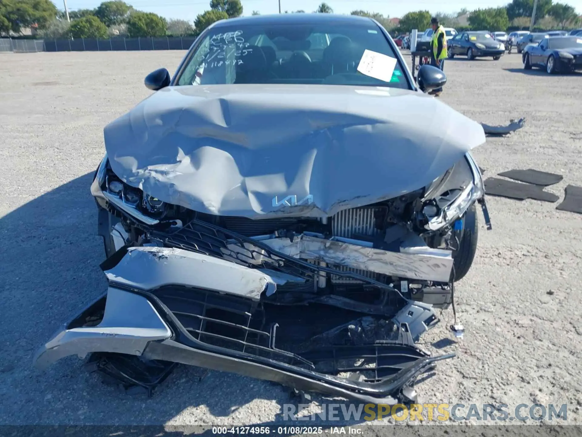 6 fotografías del automóvil dañado 5XXG64J26NG118497 KIA K5 2022