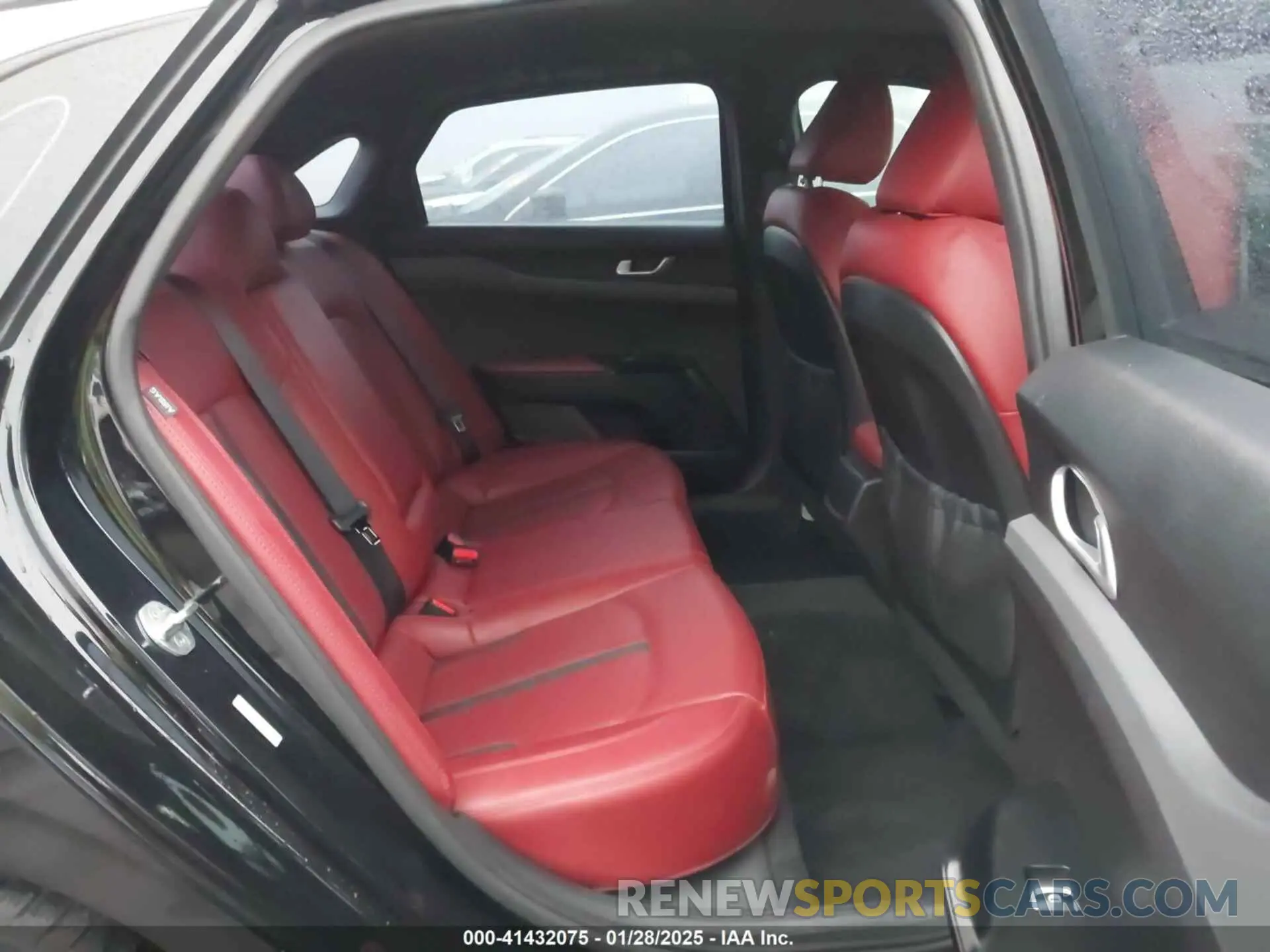8 fotografías del automóvil dañado 5XXG64J26NG151631 KIA K5 2022