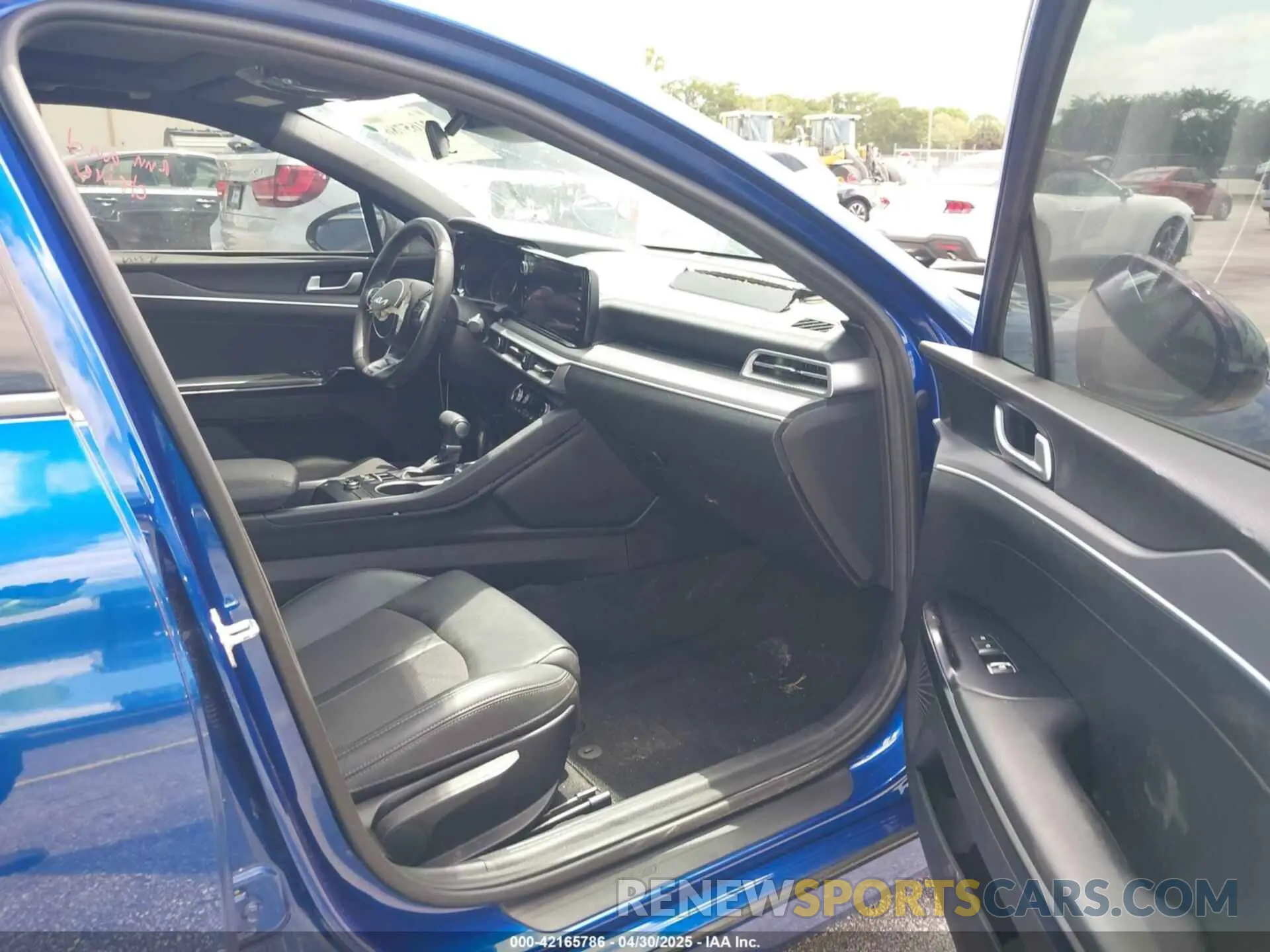 5 fotografías del automóvil dañado 5XXG64J27NG091066 KIA K5 2022