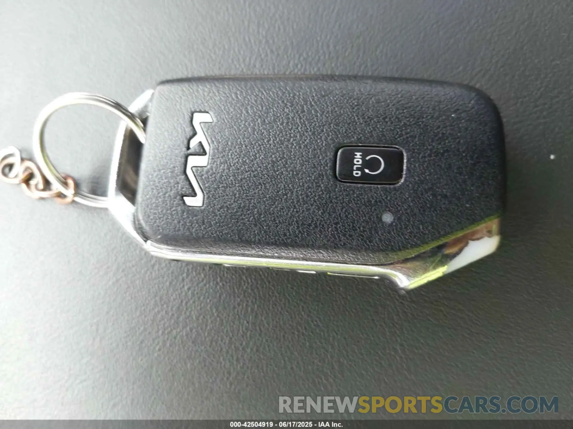 11 fotografías del automóvil dañado 5XXG64J28NG094834 KIA K5 2022