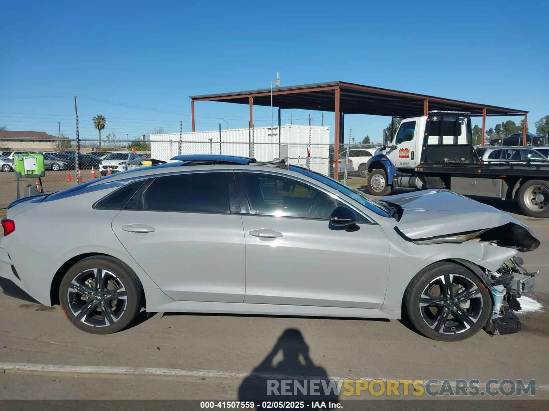 12 fotografías del automóvil dañado 5XXG64J28NG110000 KIA K5 2022
