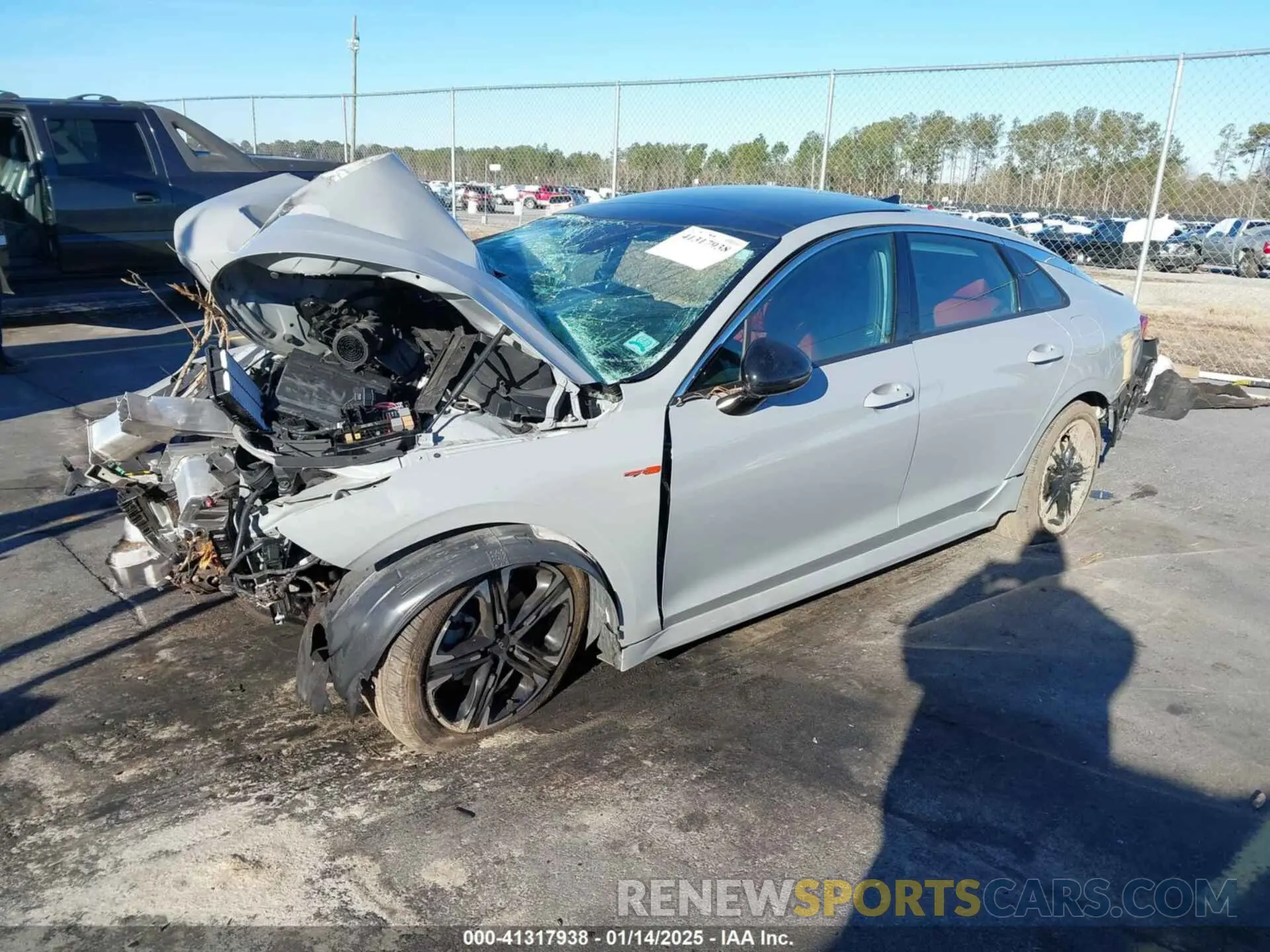 2 fotografías del automóvil dañado 5XXG64J28NG116721 KIA K5 2022