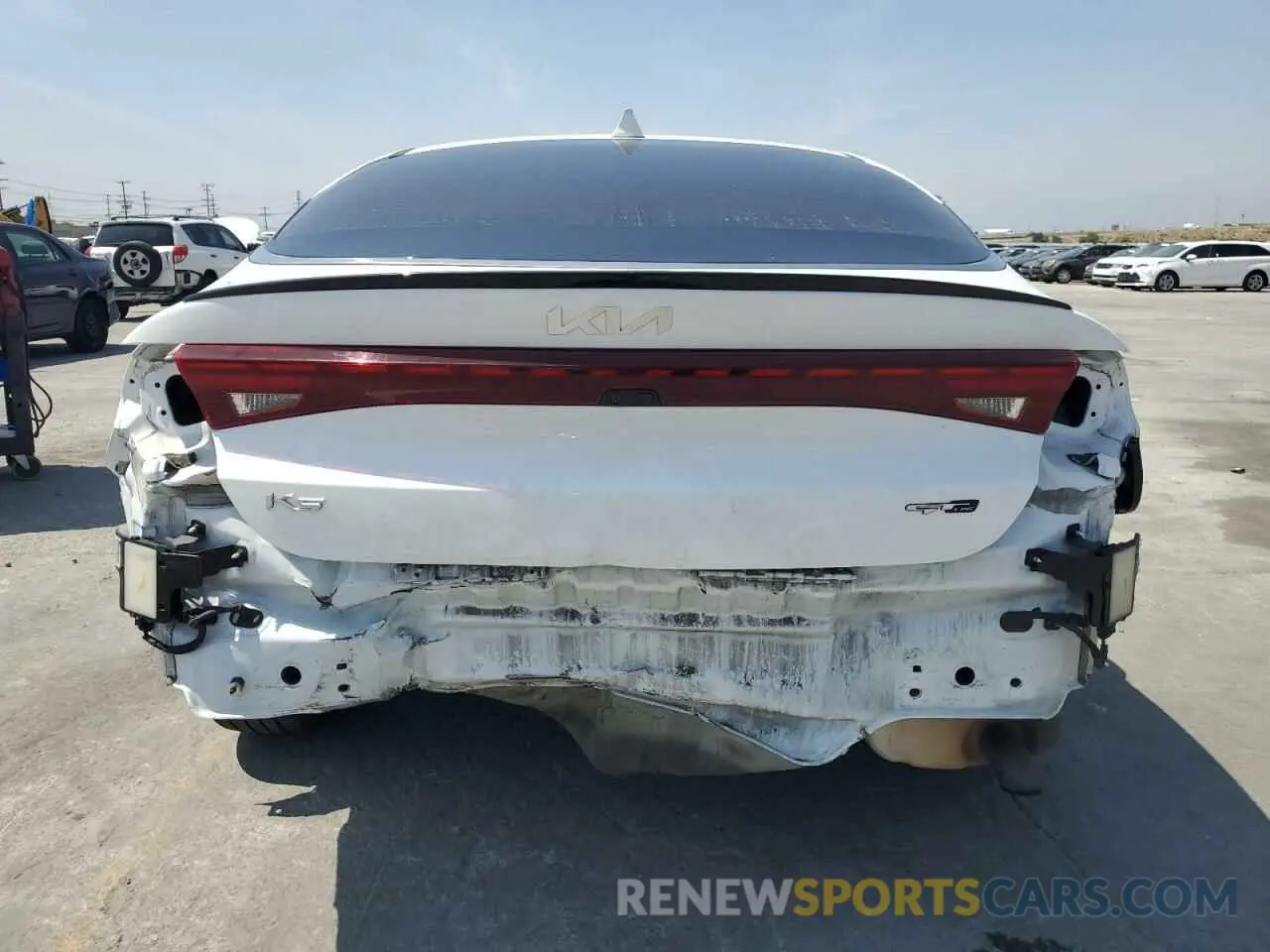 6 fotografías del automóvil dañado 5XXG64J28NG122292 KIA K5 2022