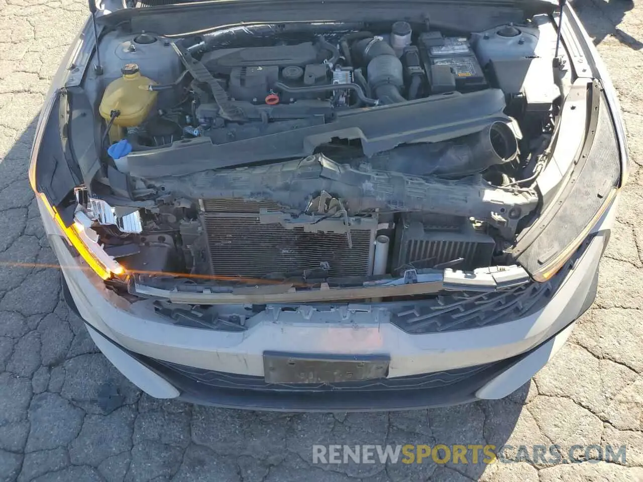 12 fotografías del automóvil dañado 5XXG64J28NG134099 KIA K5 2022