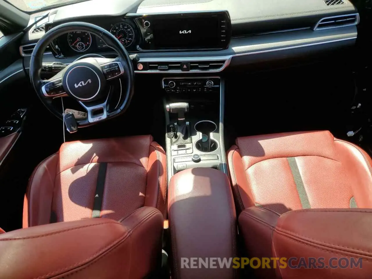 8 fotografías del automóvil dañado 5XXG64J29NG101743 KIA K5 2022
