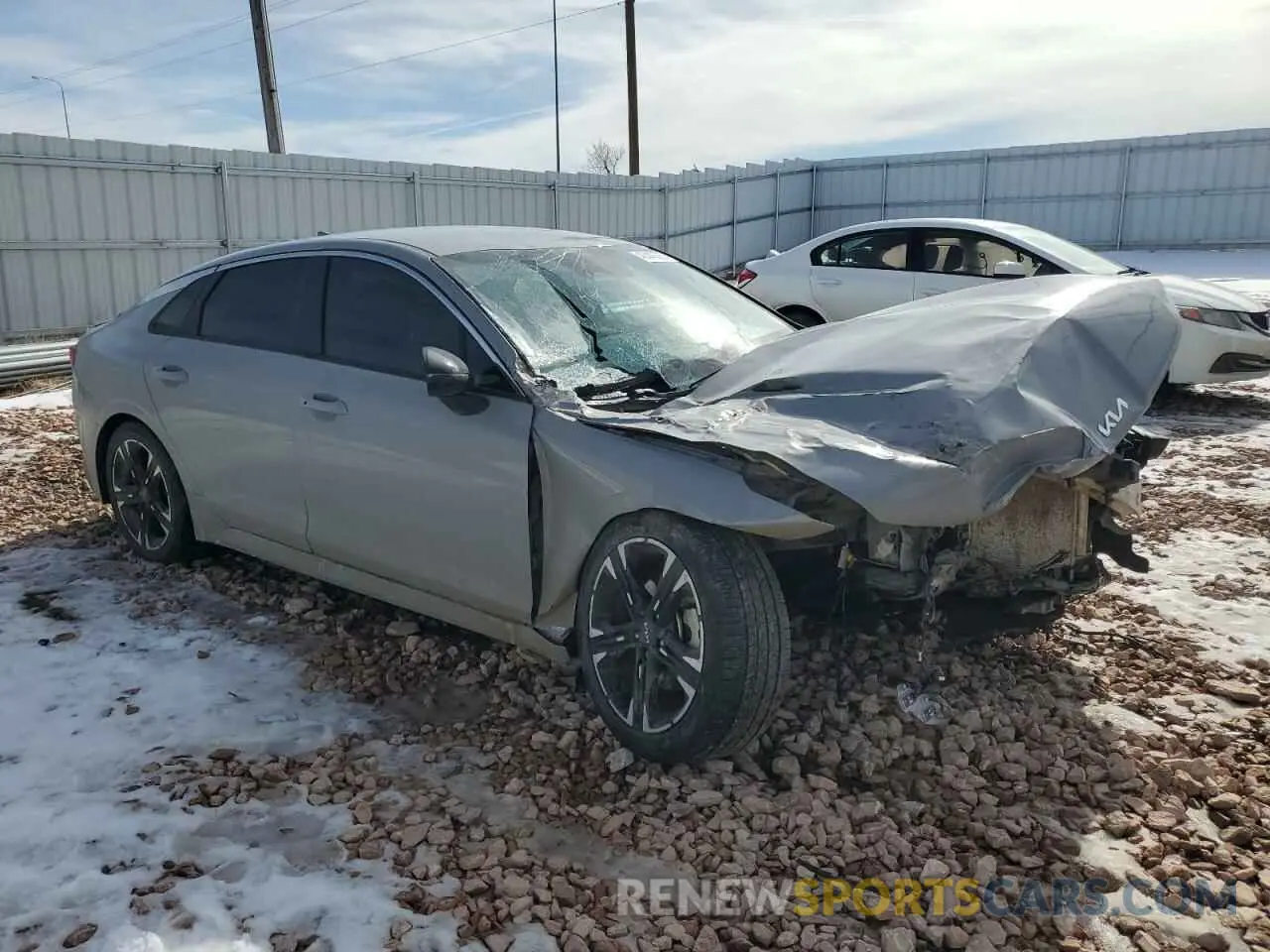 4 fotografías del automóvil dañado 5XXG64J29NG153485 KIA K5 2022