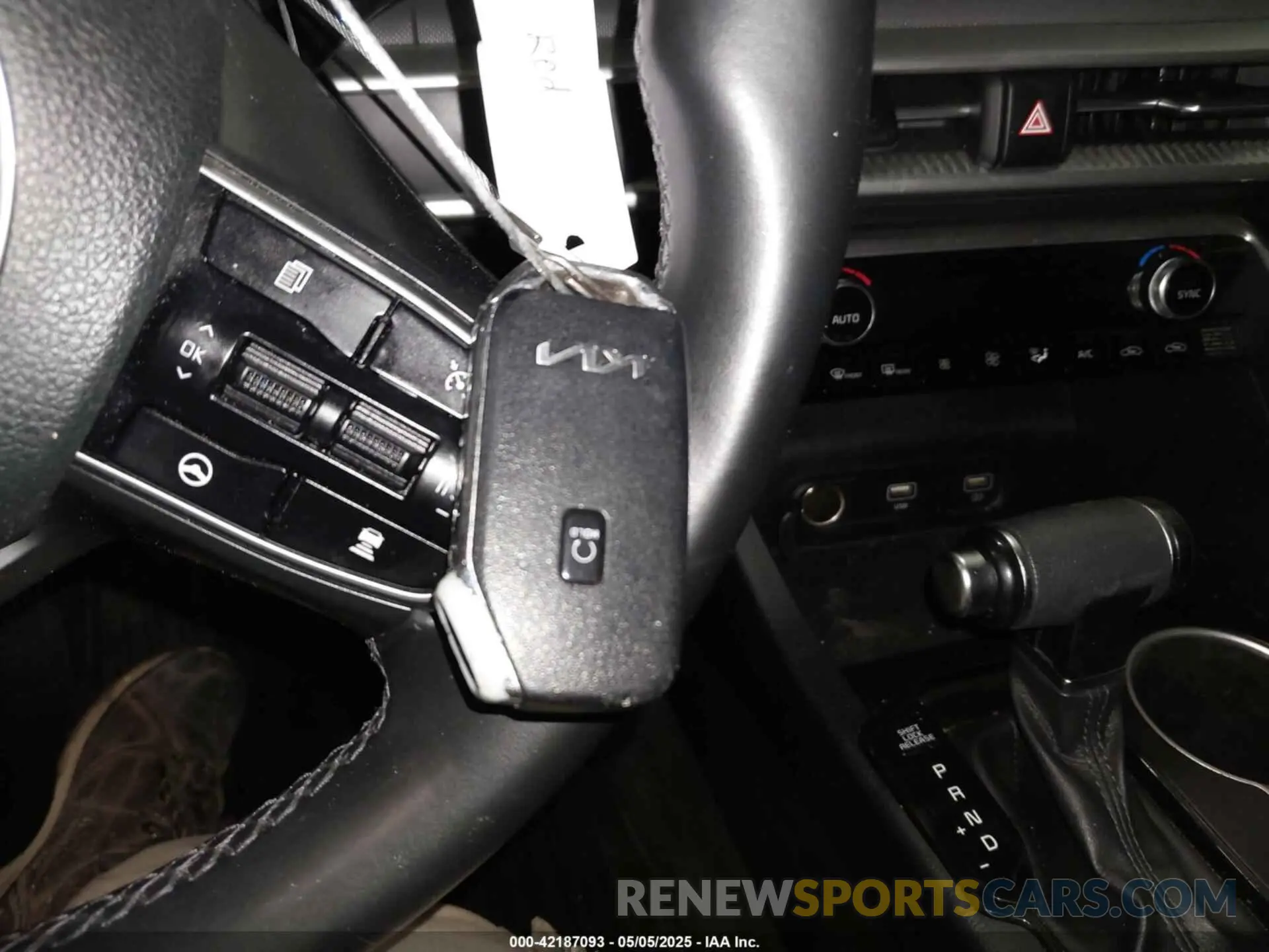 11 fotografías del automóvil dañado 5XXG64J2XNG095497 KIA K5 2022