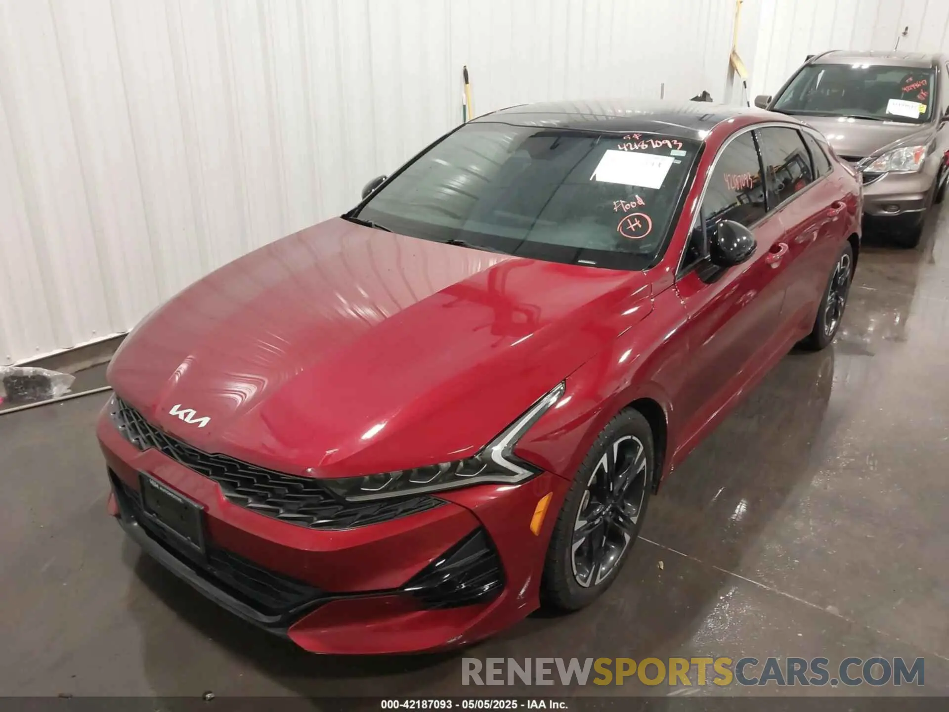 6 fotografías del automóvil dañado 5XXG64J2XNG095497 KIA K5 2022