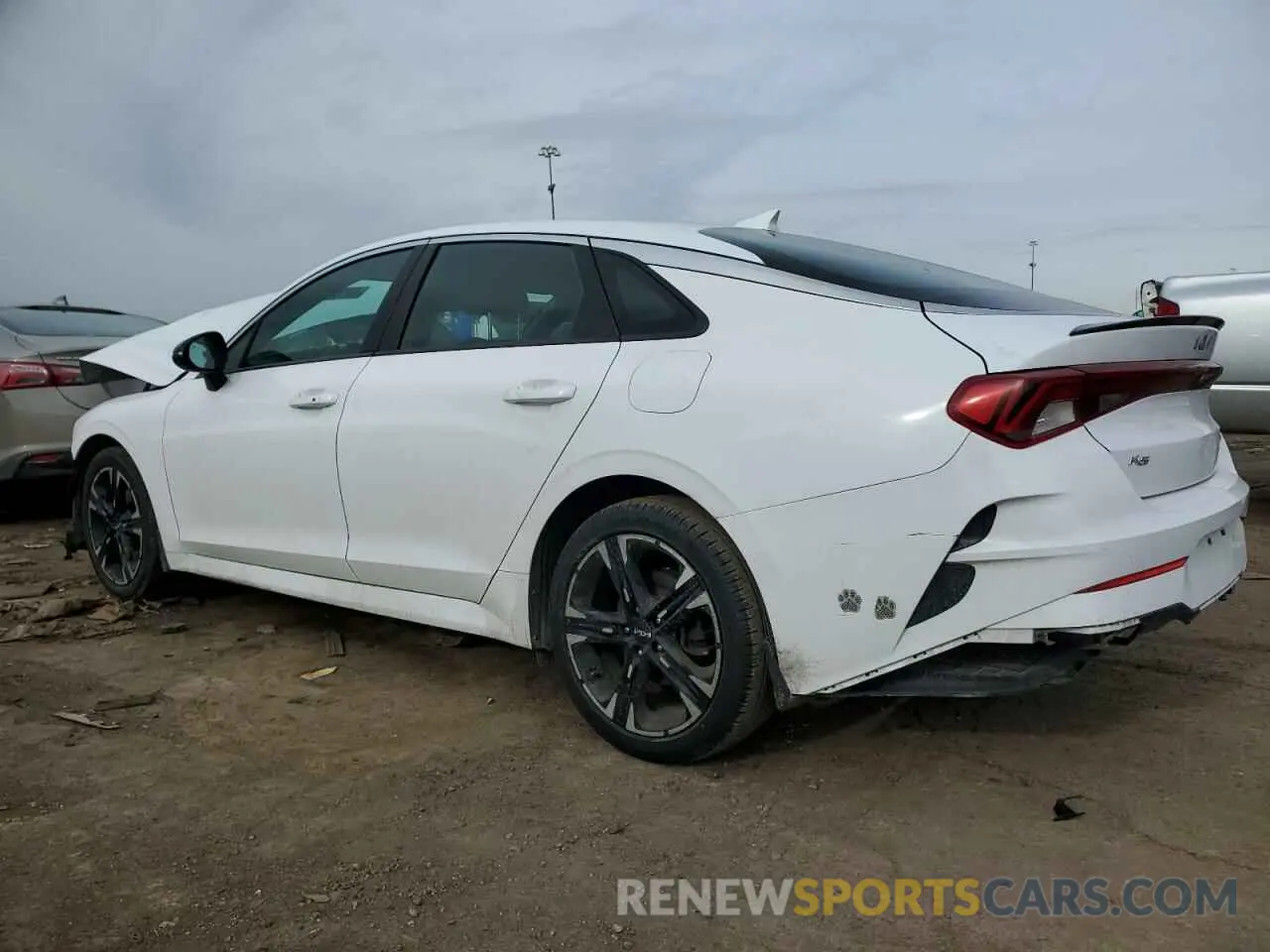 2 fotografías del automóvil dañado 5XXG64J2XNG097914 KIA K5 2022