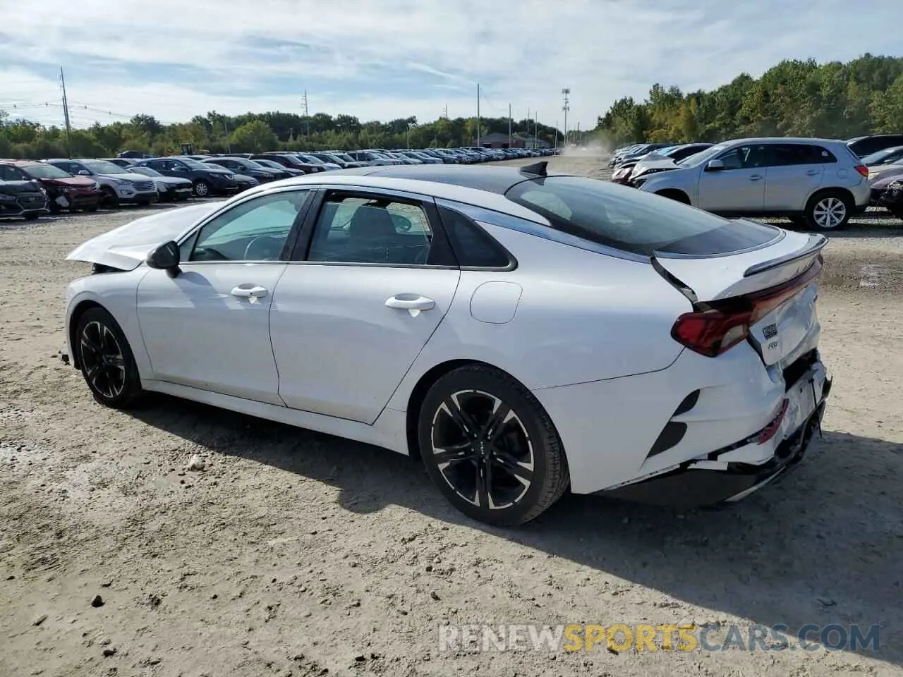 2 fotografías del automóvil dañado 5XXG64J2XNG121807 KIA K5 2022