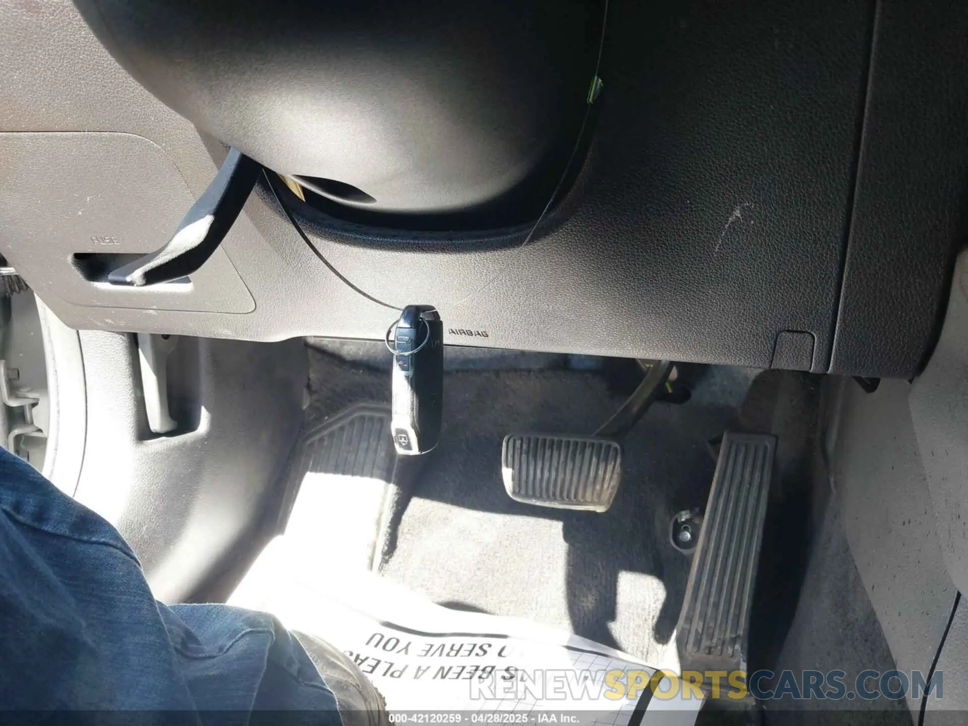 11 fotografías del automóvil dañado 5XXG64J2XNG135898 KIA K5 2022