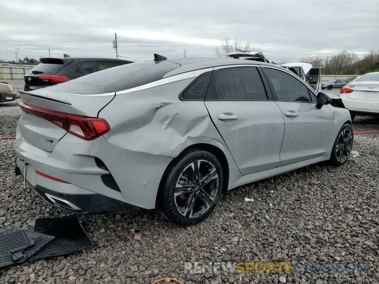 3 fotografías del automóvil dañado 5XXG64J2XNG154869 KIA K5 2022