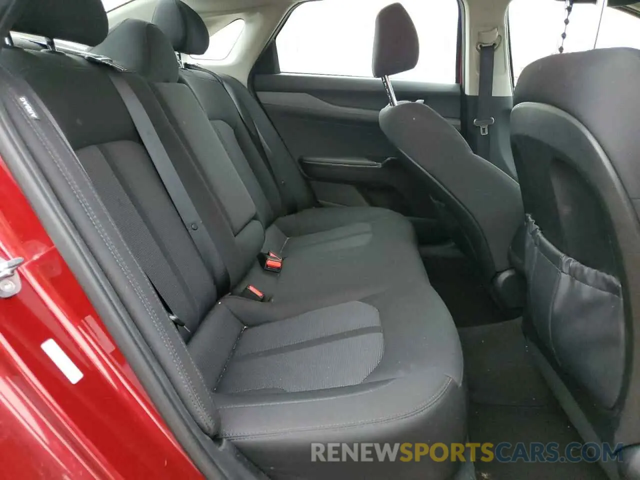 10 fotografías del automóvil dañado 5XXG14J20PG220525 KIA K5 2023