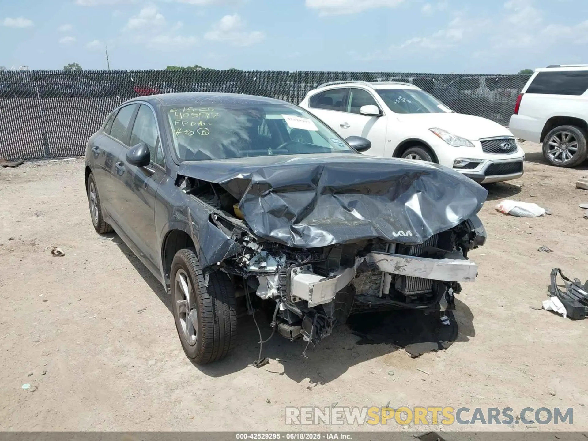 1 fotografías del automóvil dañado 5XXG14J21PG197904 KIA K5 2023