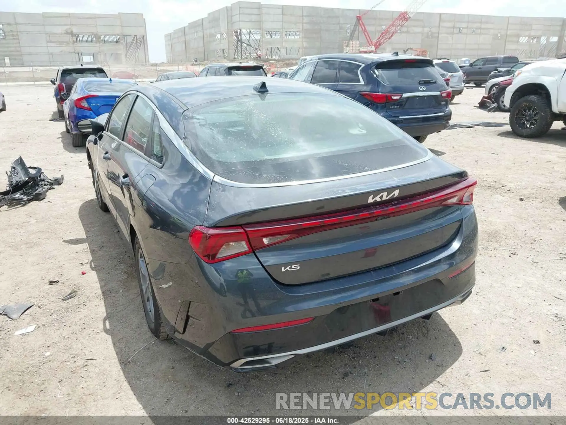 3 fotografías del automóvil dañado 5XXG14J21PG197904 KIA K5 2023