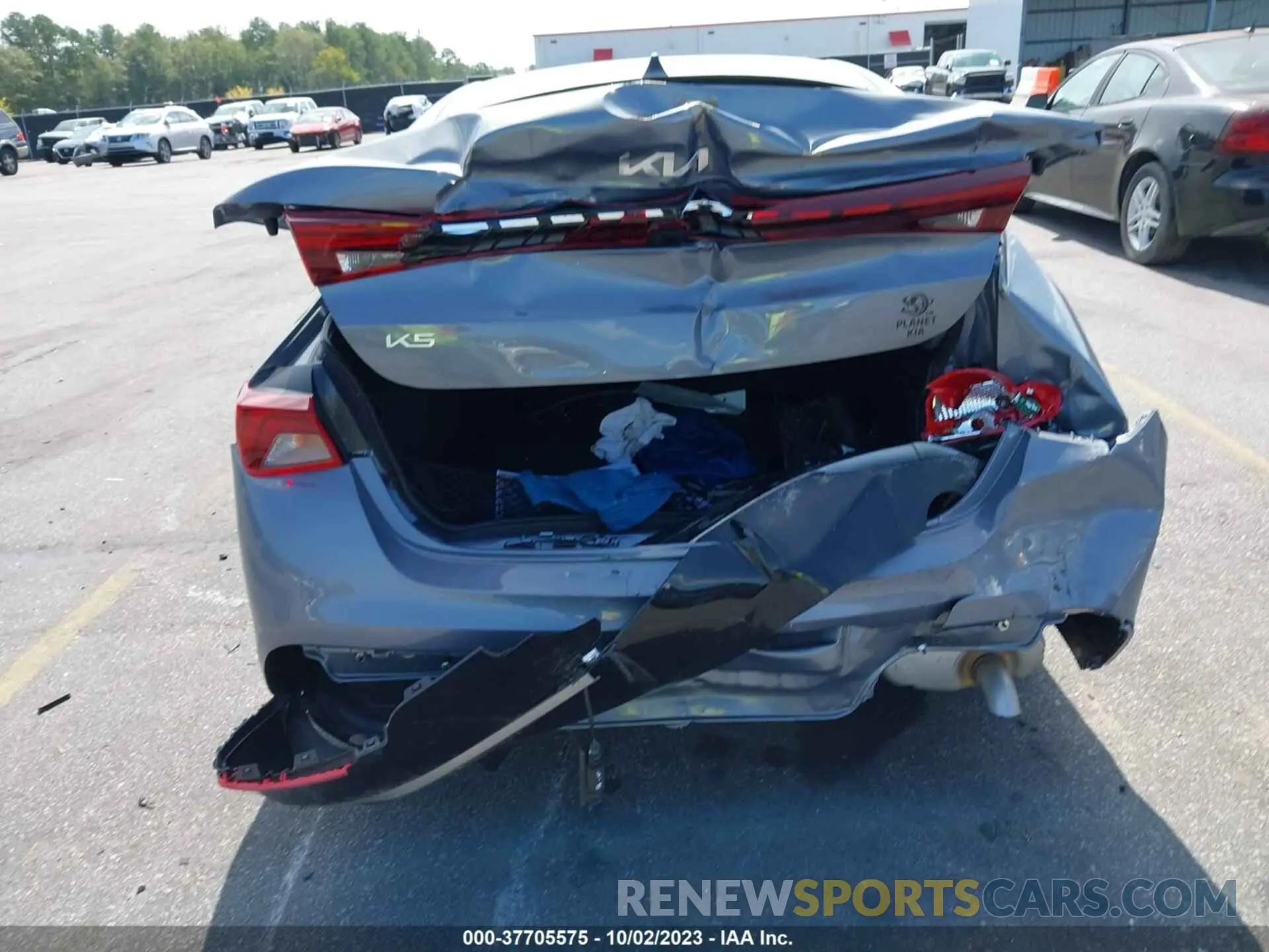 6 fotografías del automóvil dañado 5XXG14J21PG210733 KIA K5 2023