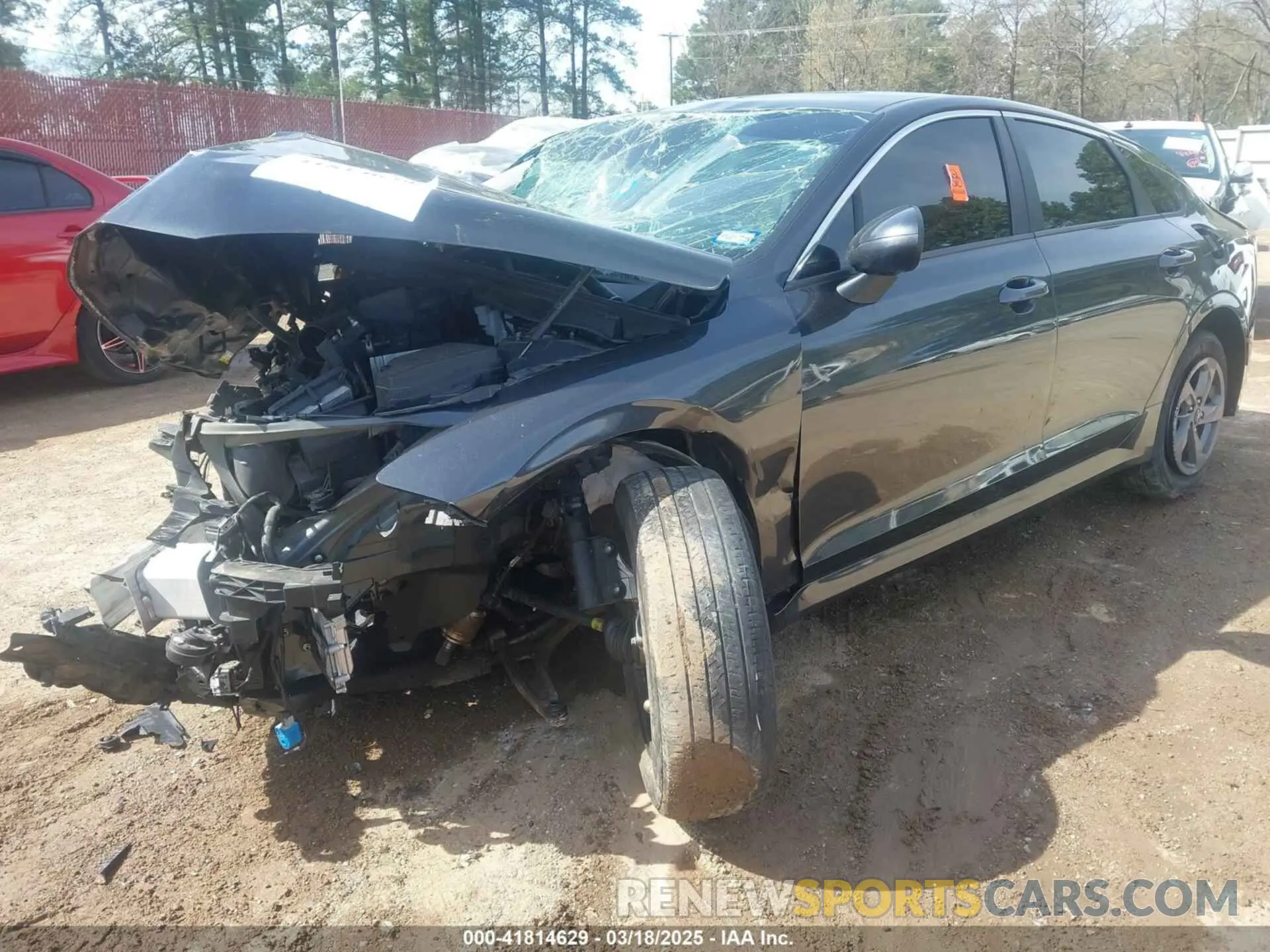 2 fotografías del automóvil dañado 5XXG14J22PG177290 KIA K5 2023