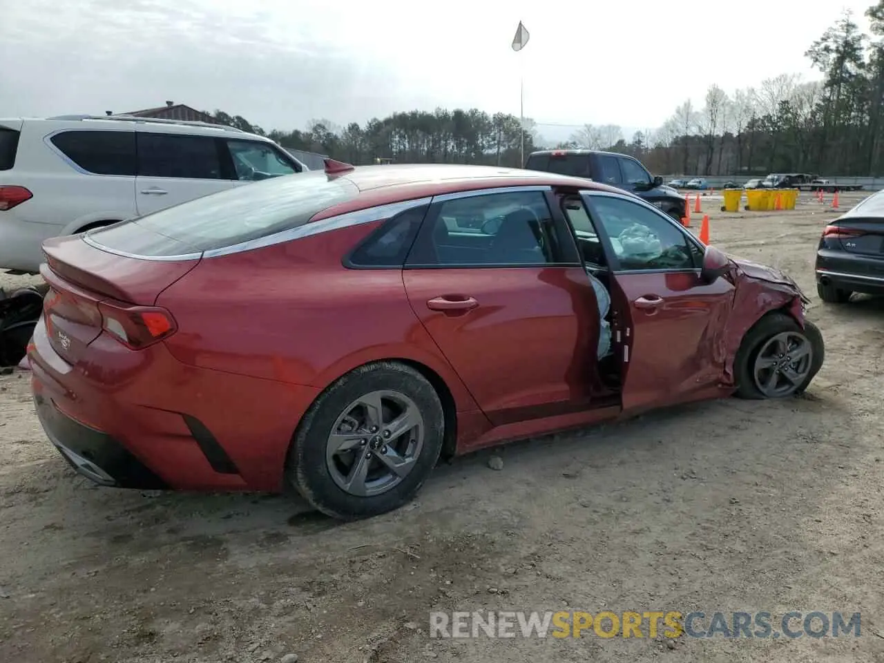 3 fotografías del automóvil dañado 5XXG14J22PG207775 KIA K5 2023