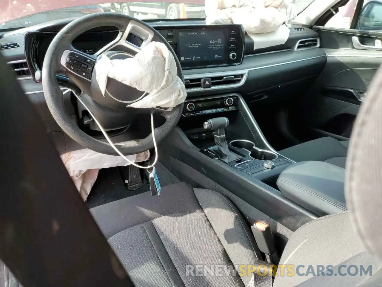 8 fotografías del automóvil dañado 5XXG14J22PG207775 KIA K5 2023