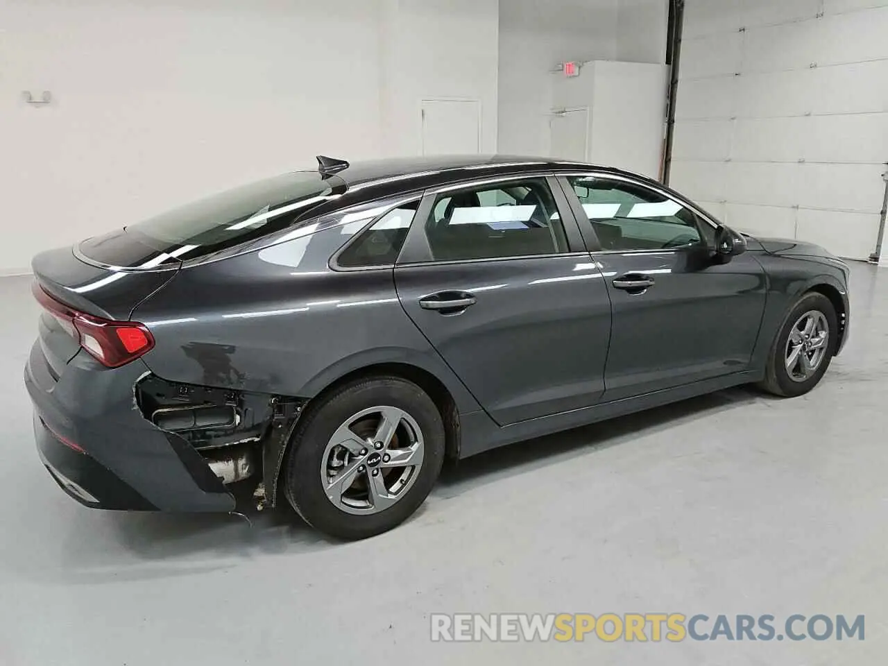 3 fotografías del automóvil dañado 5XXG14J23PG202035 KIA K5 2023
