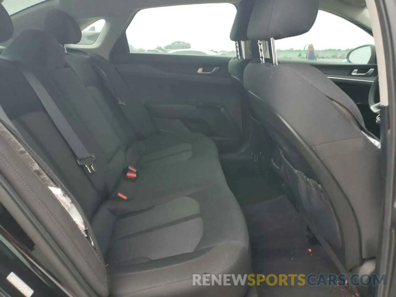 10 fotografías del automóvil dañado 5XXG14J24PG167182 KIA K5 2023