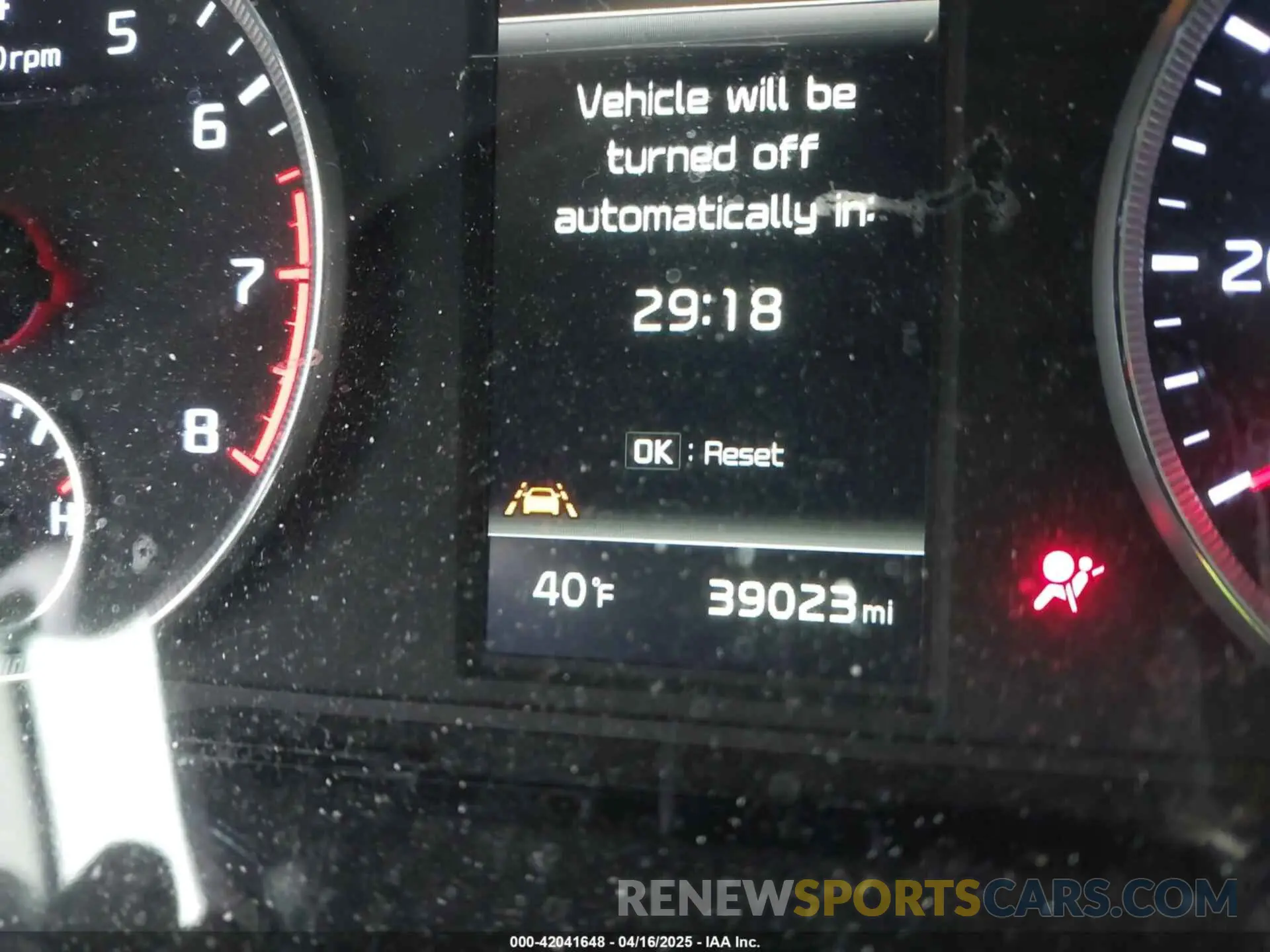 15 fotografías del automóvil dañado 5XXG14J24PG177713 KIA K5 2023