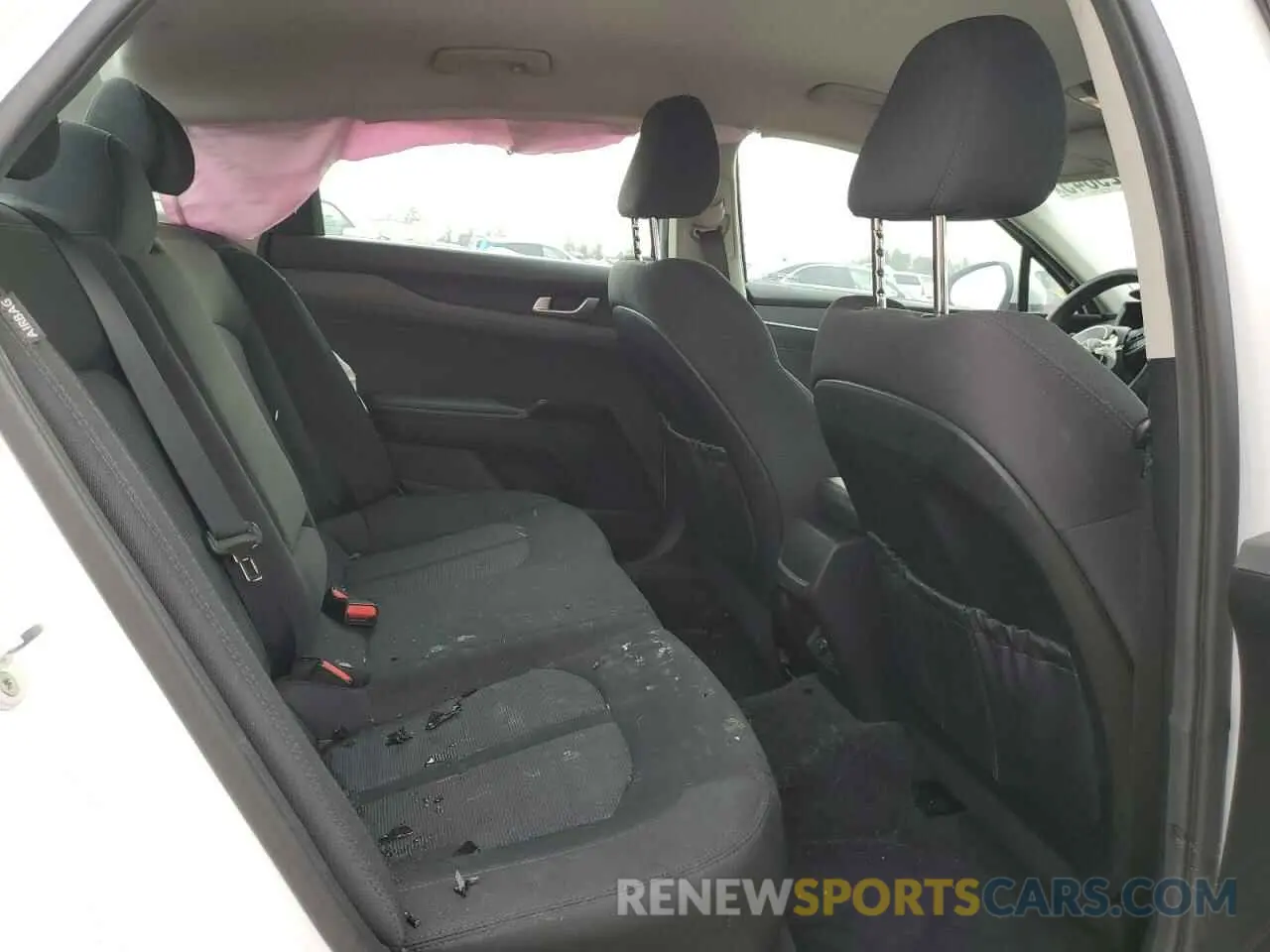 10 fotografías del automóvil dañado 5XXG14J24PG194902 KIA K5 2023