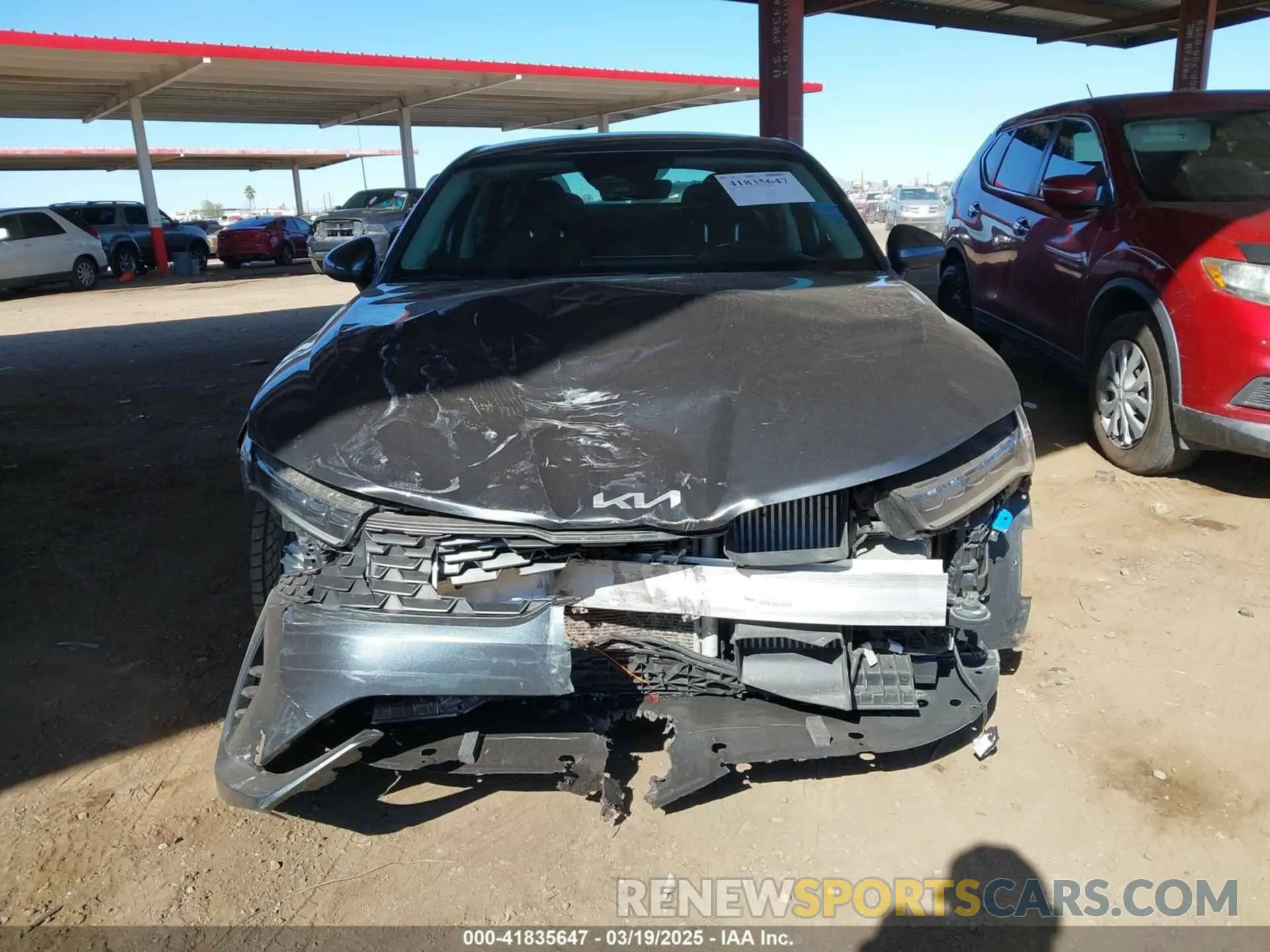 12 fotografías del automóvil dañado 5XXG14J24PG204036 KIA K5 2023