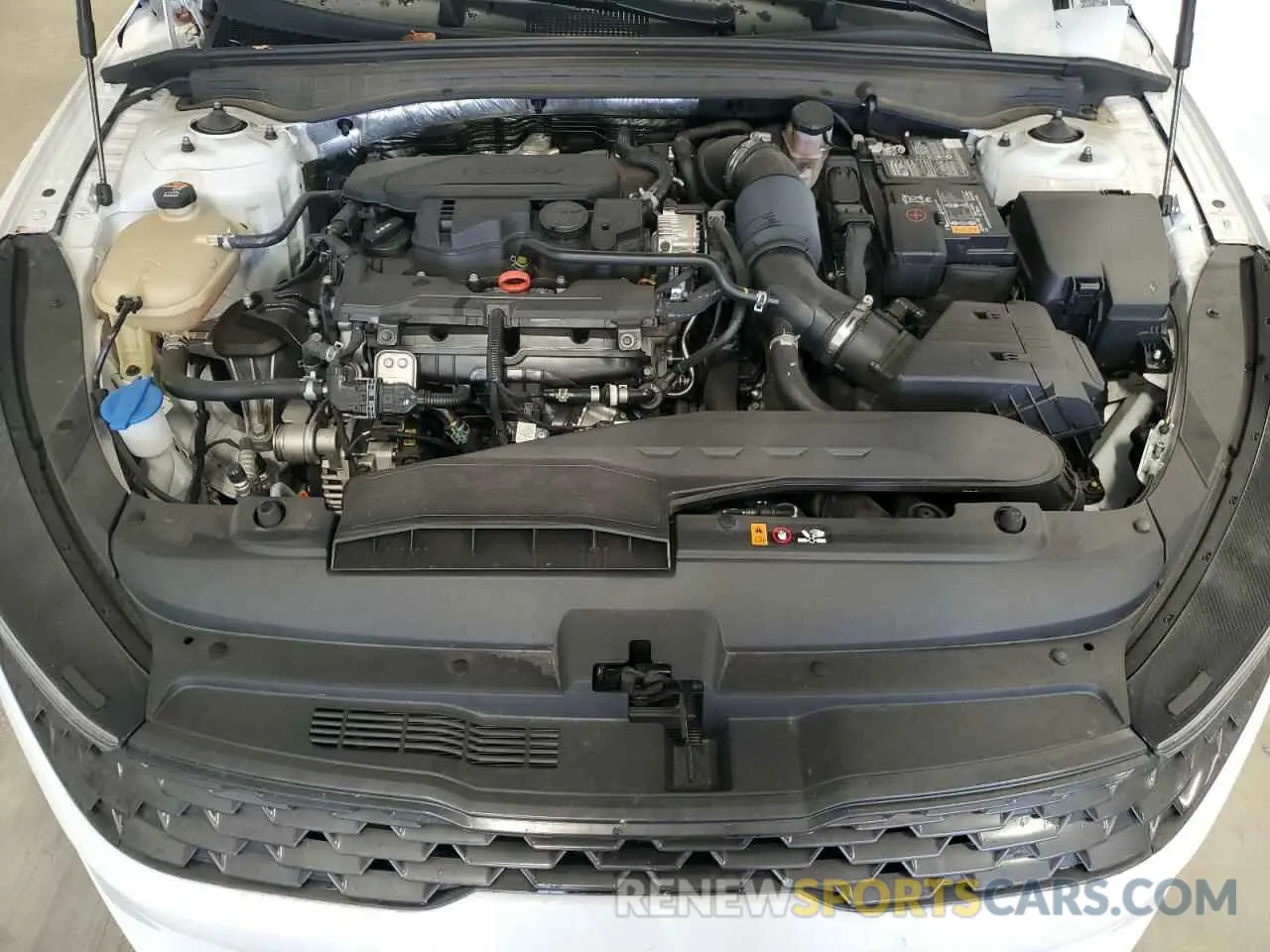 11 fotografías del automóvil dañado 5XXG14J24PG213982 KIA K5 2023