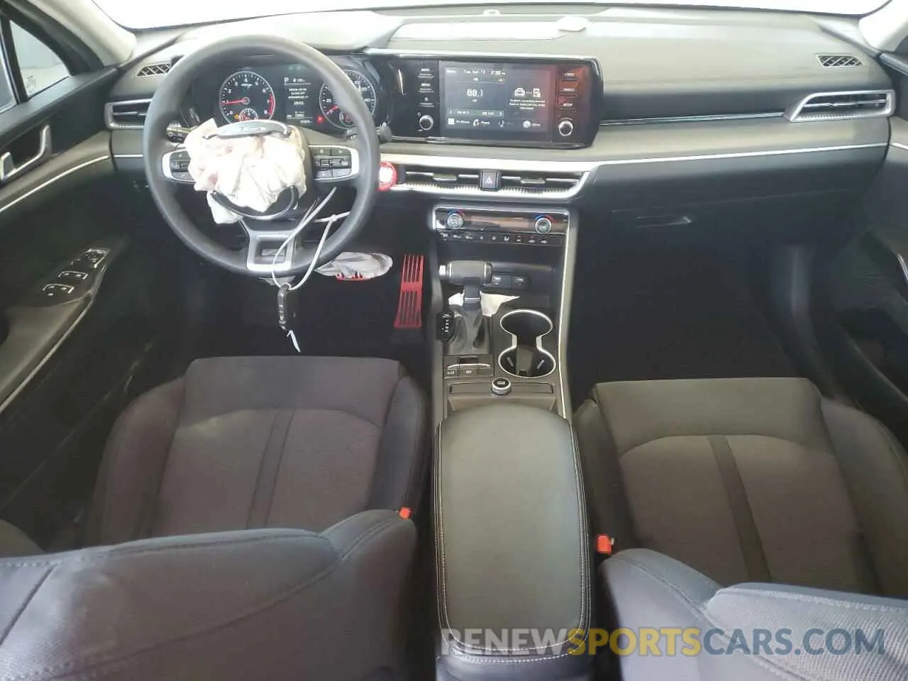 8 fotografías del automóvil dañado 5XXG14J25PG204224 KIA K5 2023