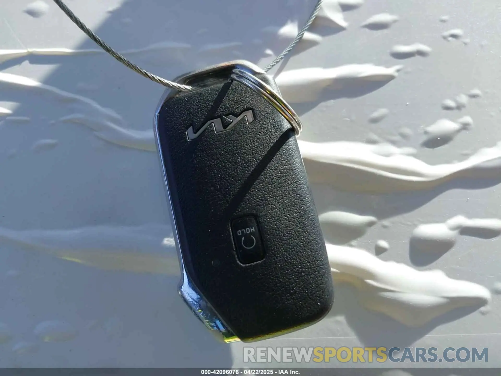 11 fotografías del automóvil dañado 5XXG14J25PG209827 KIA K5 2023