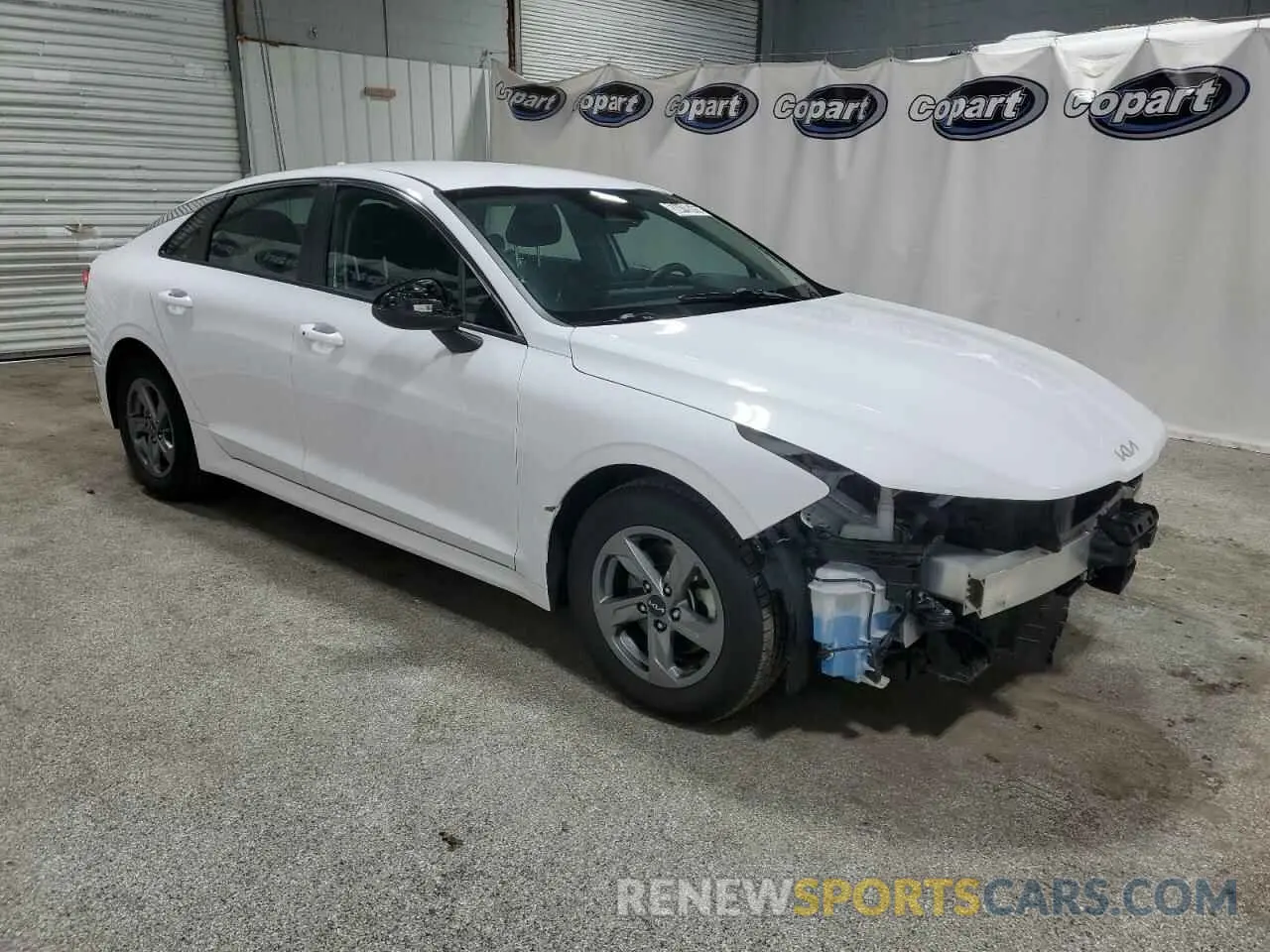 4 fotografías del automóvil dañado 5XXG14J27PG208081 KIA K5 2023