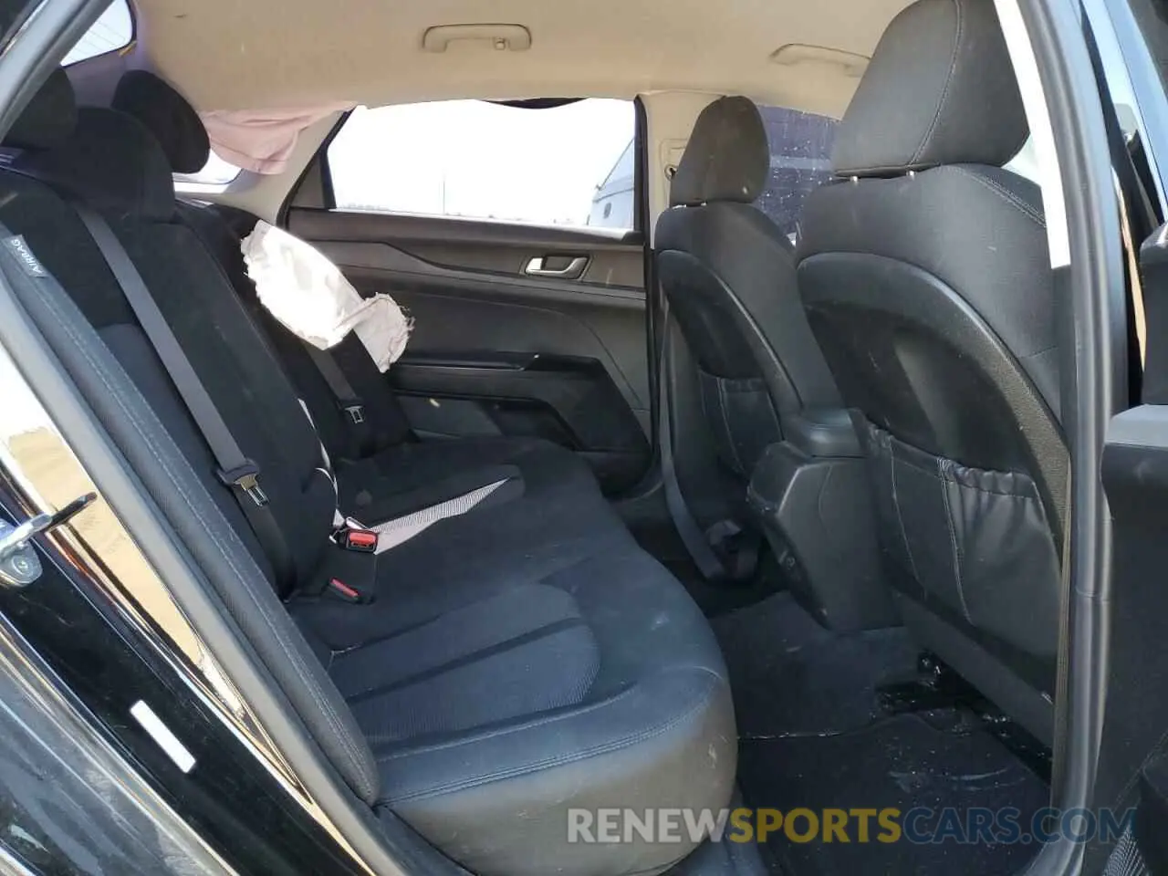 10 fotografías del automóvil dañado 5XXG14J28PG168948 KIA K5 2023