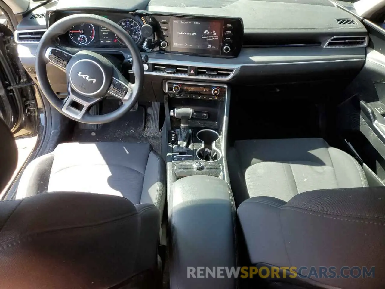 8 fotografías del automóvil dañado 5XXG14J28PG168948 KIA K5 2023