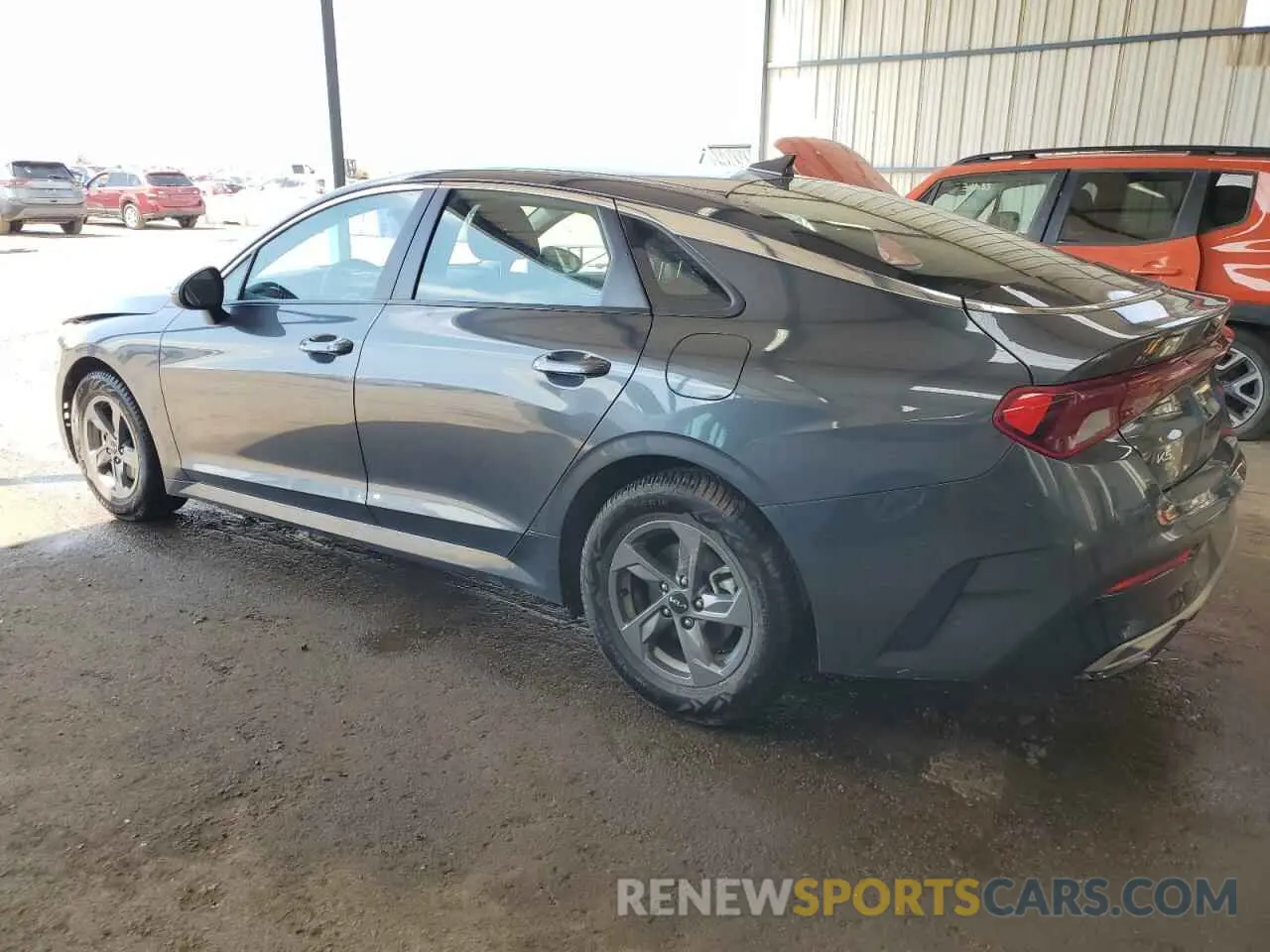2 fotografías del automóvil dañado 5XXG14J28PG203780 KIA K5 2023