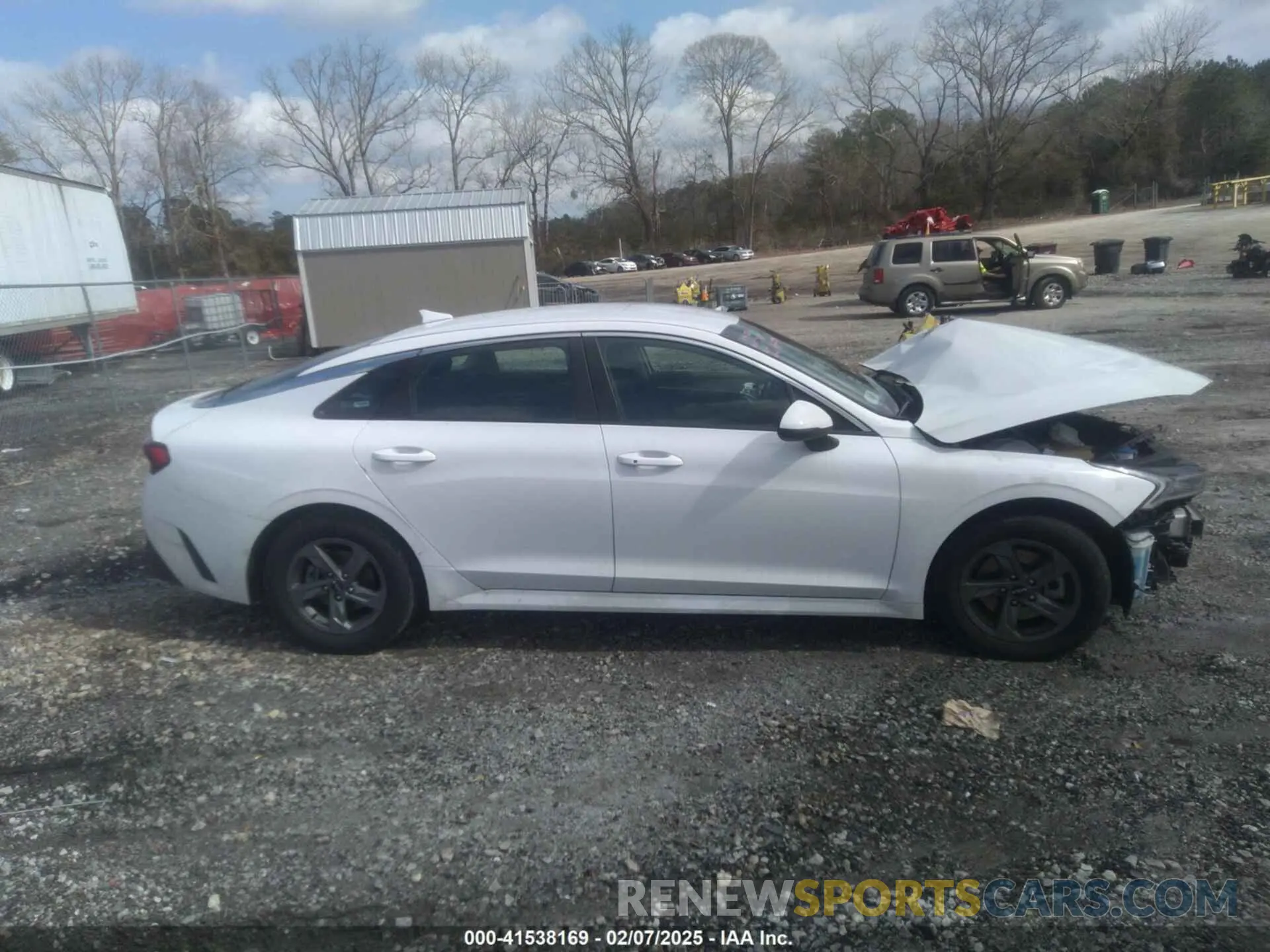 13 fotografías del automóvil dañado 5XXG14J28PG216299 KIA K5 2023