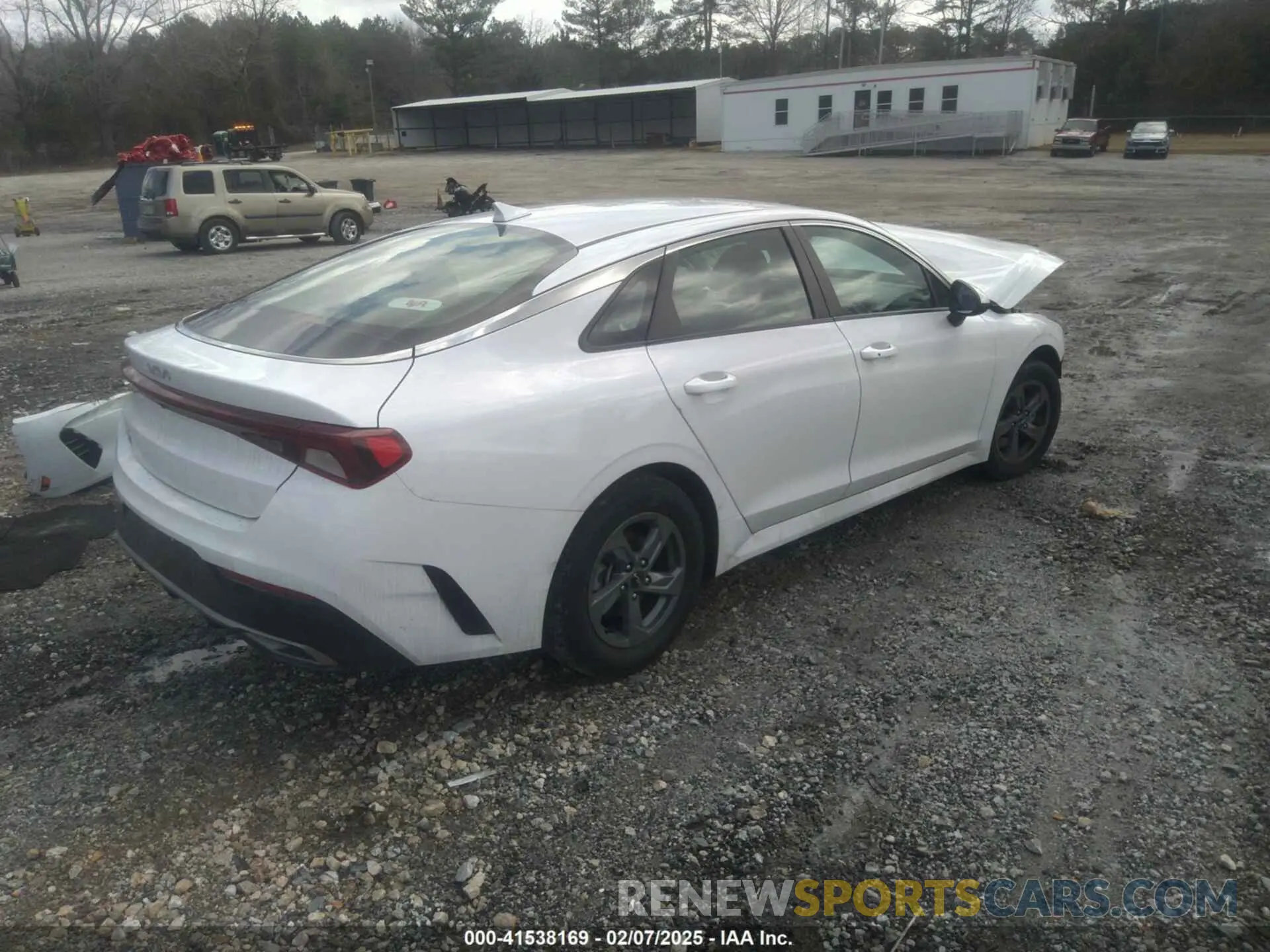 4 fotografías del automóvil dañado 5XXG14J28PG216299 KIA K5 2023