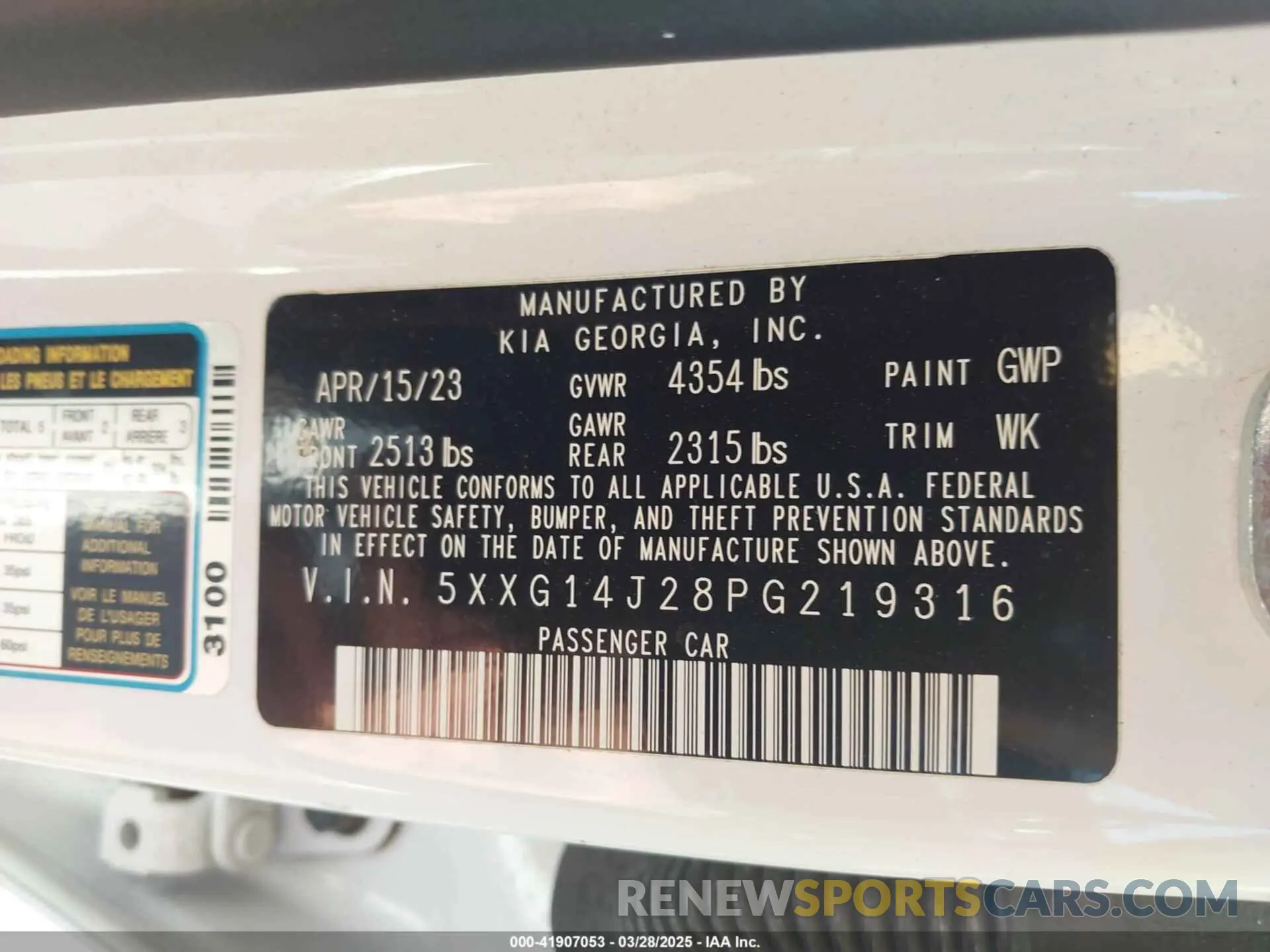 9 fotografías del automóvil dañado 5XXG14J28PG219316 KIA K5 2023