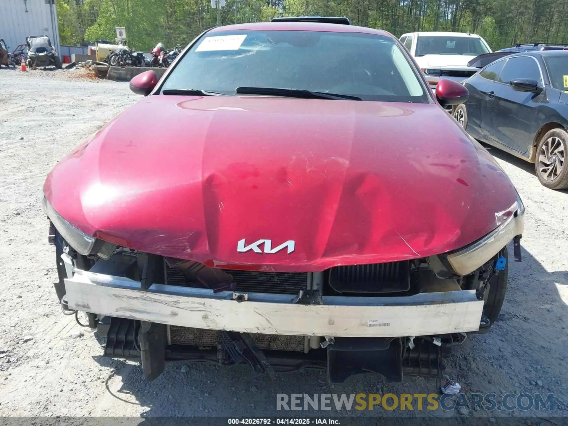 12 fotografías del automóvil dañado 5XXG14J29PG212147 KIA K5 2023