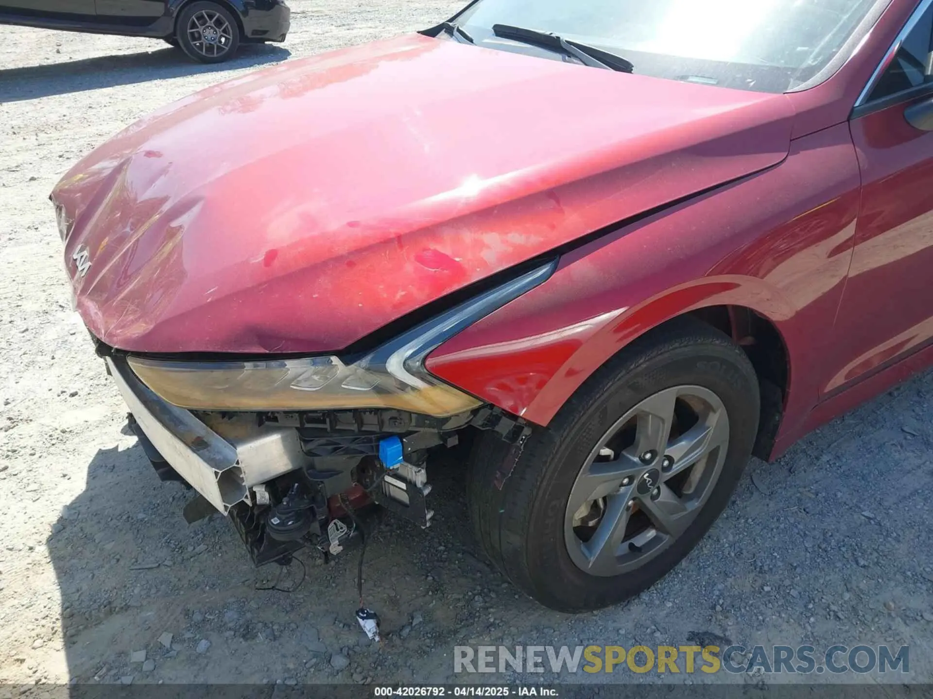 6 fotografías del automóvil dañado 5XXG14J29PG212147 KIA K5 2023