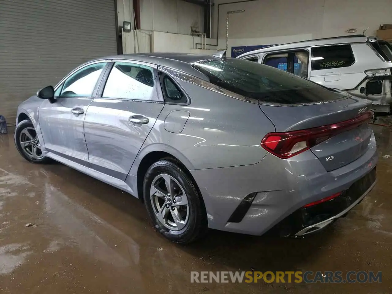 2 fotografías del automóvil dañado 5XXG14J2XPG185668 KIA K5 2023