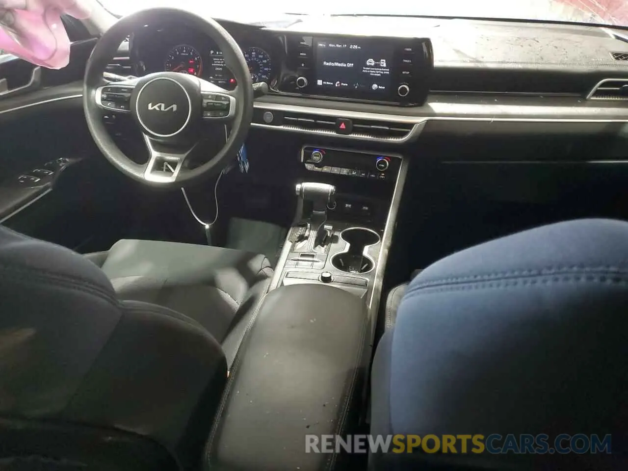 8 fotografías del automóvil dañado 5XXG14J2XPG194788 KIA K5 2023