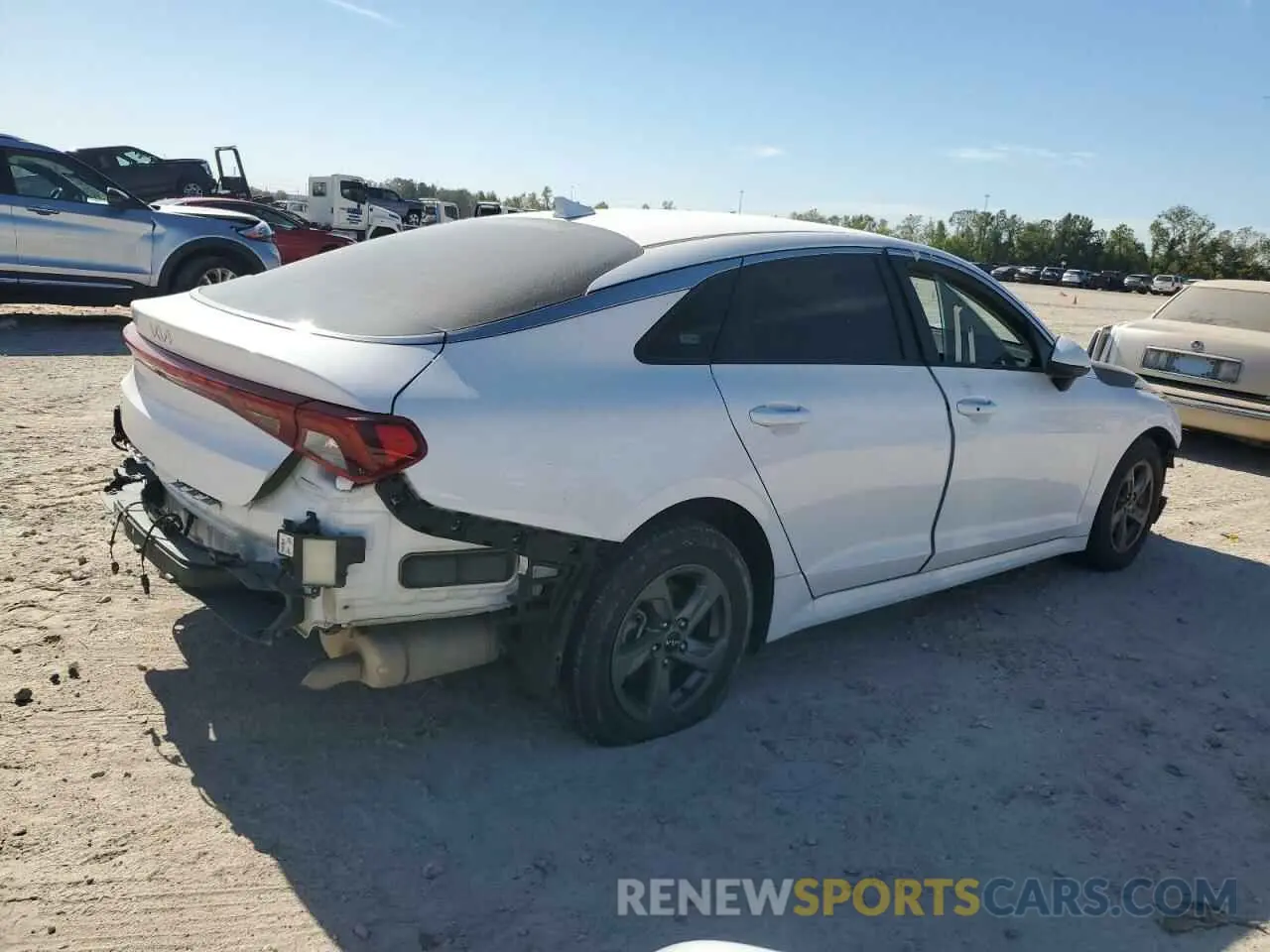 3 fotografías del automóvil dañado 5XXG14J2XPG195018 KIA K5 2023